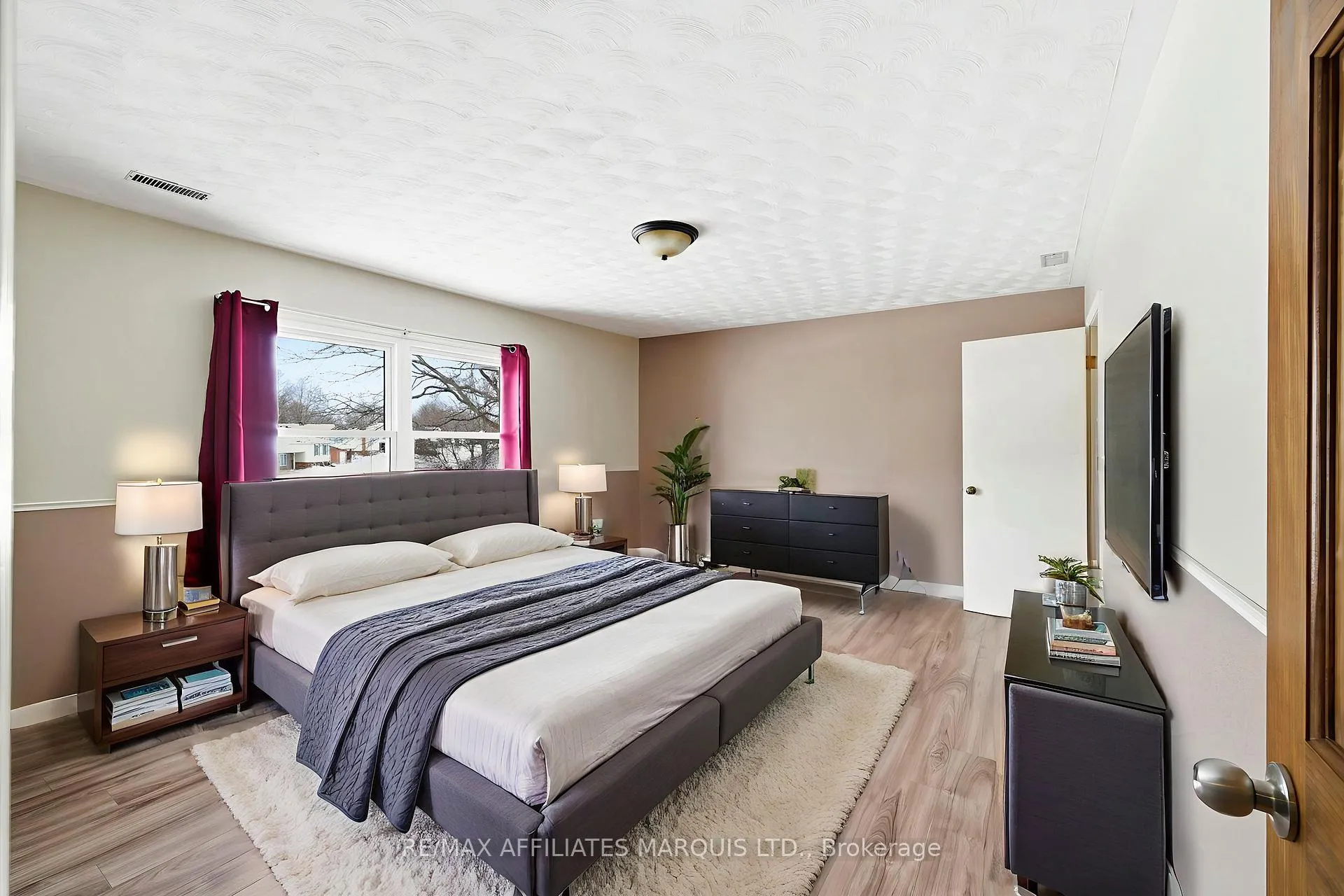 Photo 35 of 1356 Lochiel Street, Cornwall — HOMEH