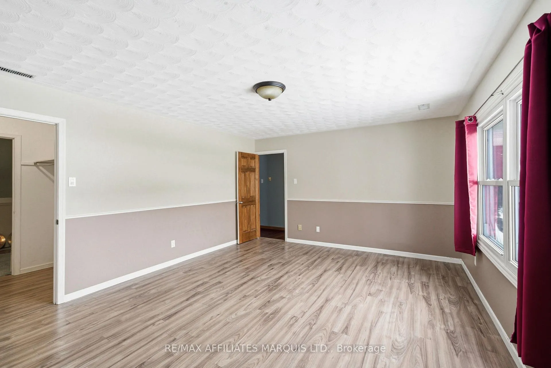 Photo 36 of 1356 Lochiel Street, Cornwall — HOMEH
