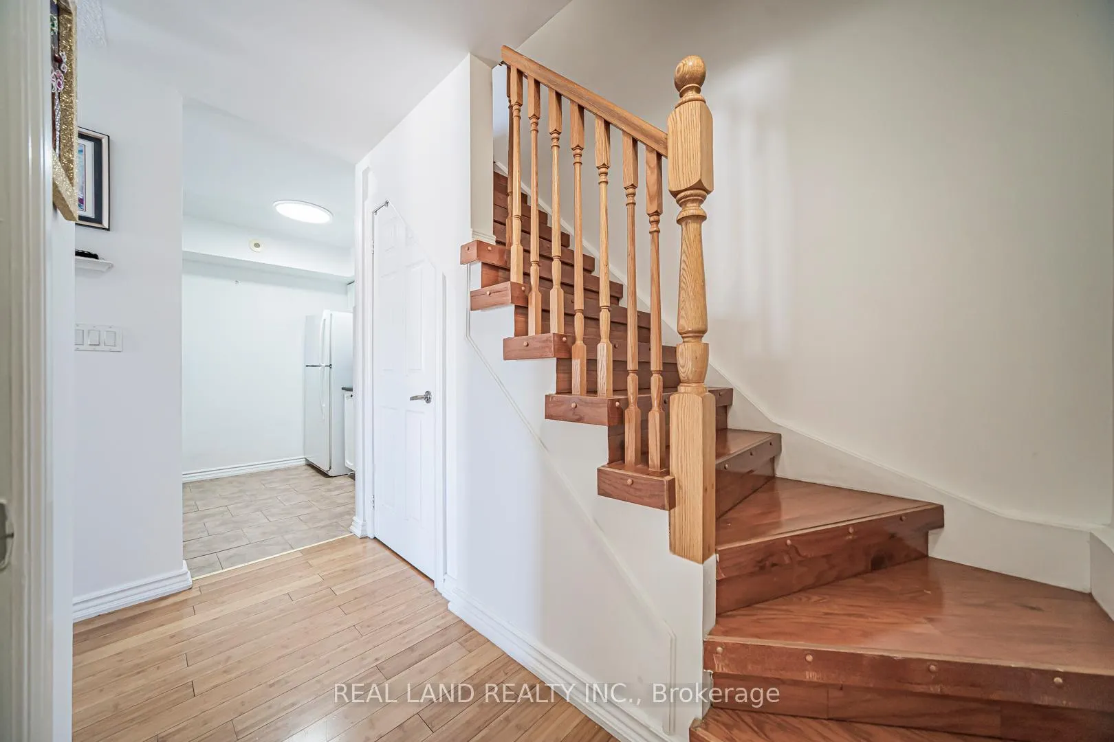 Photo 7 of 79 Sunrise Drive, Markham, Milliken Mills East — HOMEH