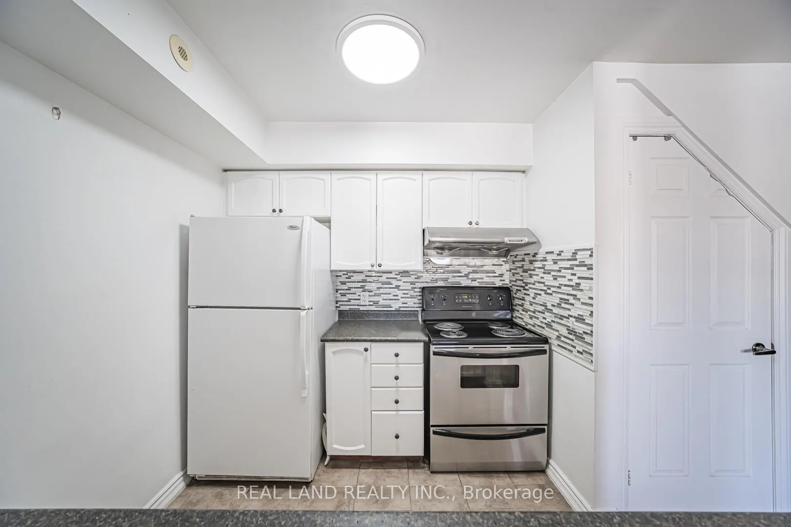 Photo 10 of 79 Sunrise Drive, Markham, Milliken Mills East — HOMEH