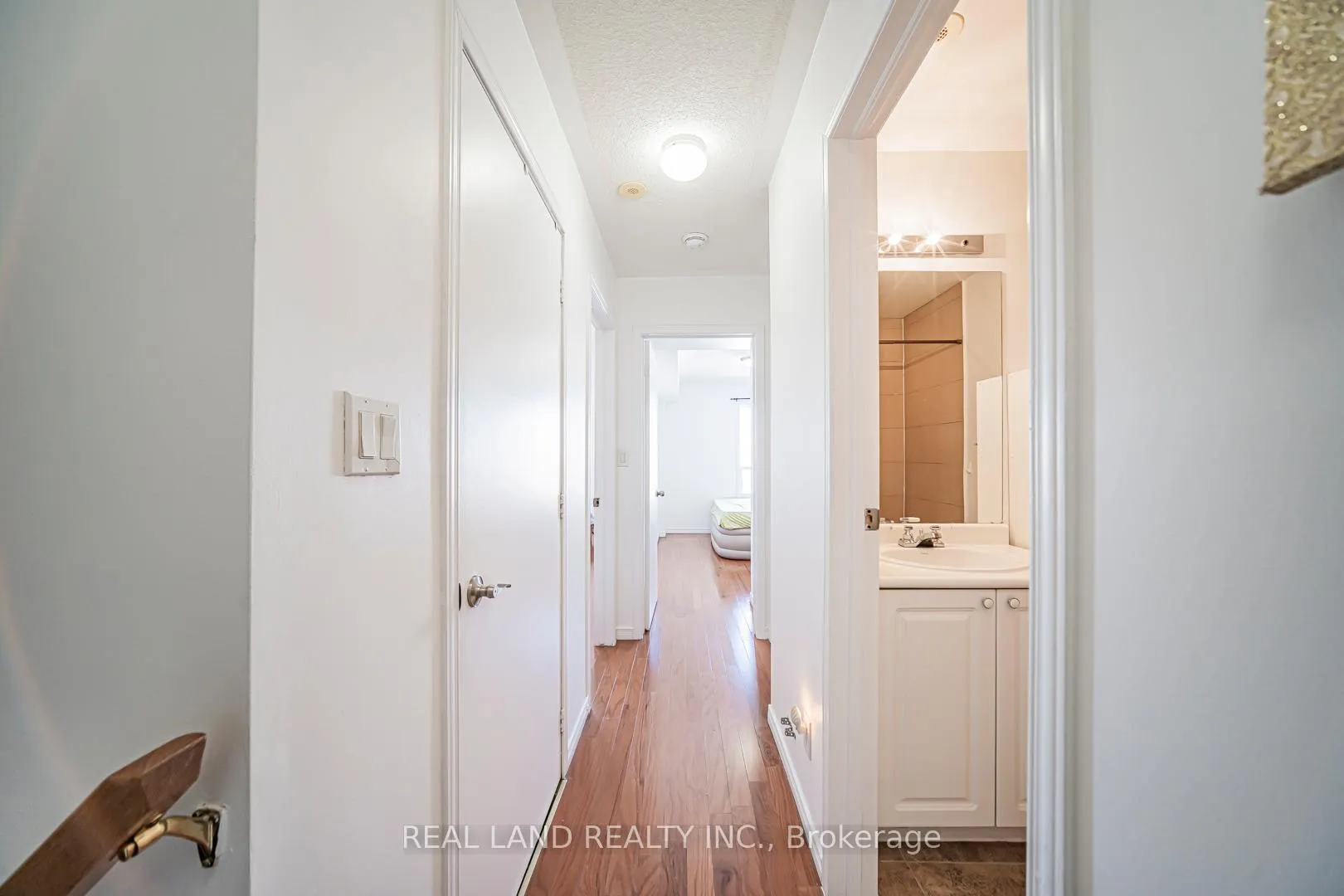 Photo 20 of 79 Sunrise Drive, Markham, Milliken Mills East — HOMEH
