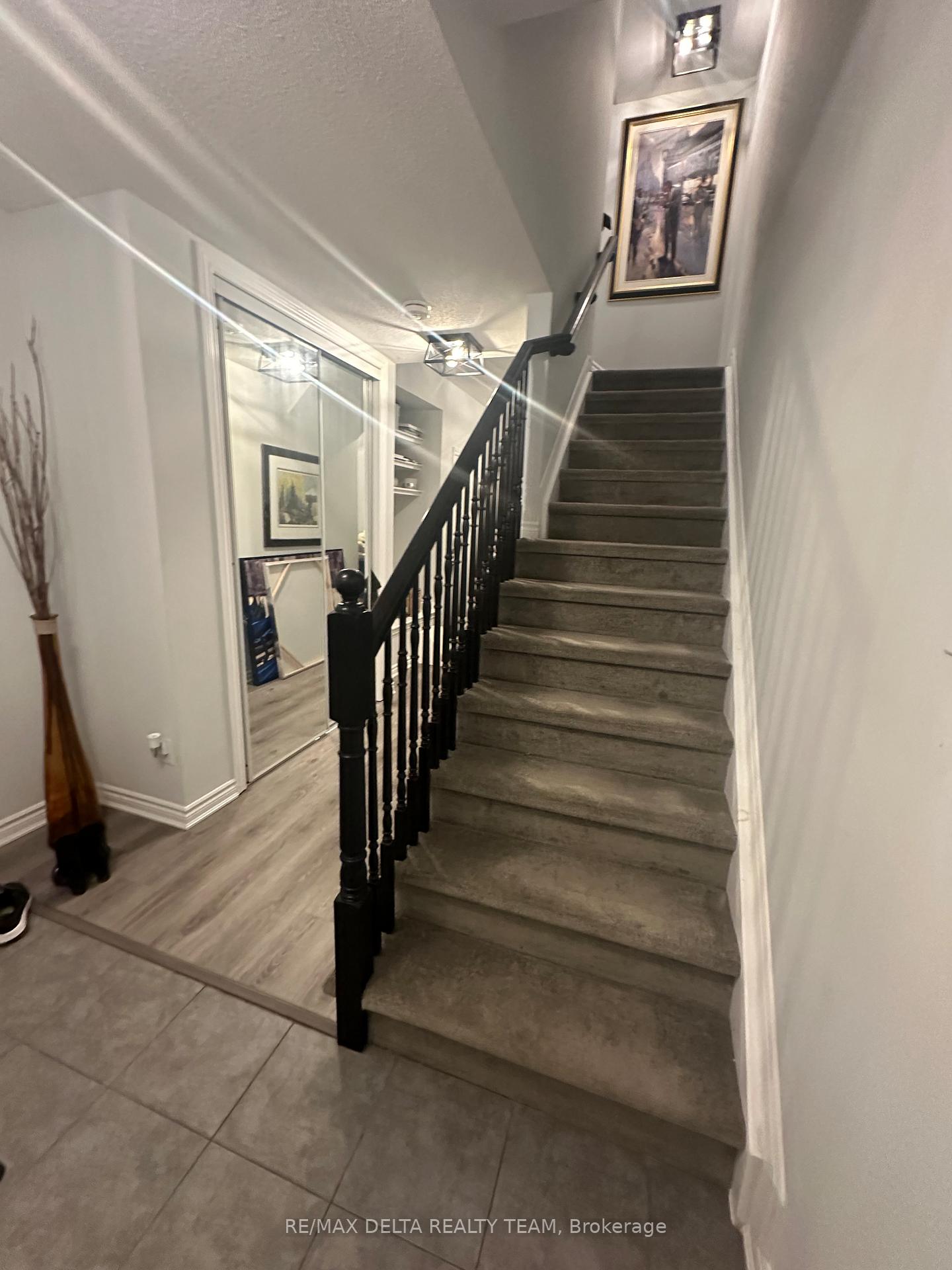 Photo 11 of 809 Kiniw Private, Ottawa, CFB Rockcliffe and Area — HOMEH