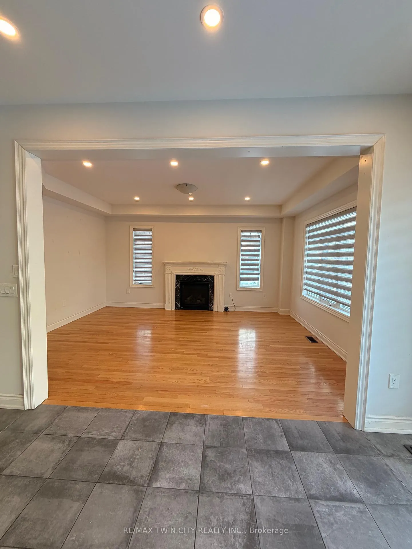 Photo 6 of 1527 Leger Way, Milton, Ford — HOMEH
