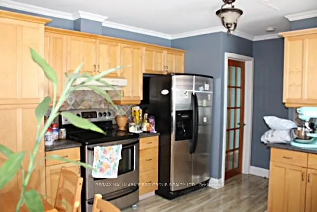 Photo 5 of 1912 Glengrove Road, Pickering, Liverpool — HOMEH