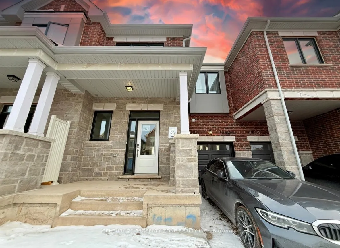 Photo 3 of 1340 Hearns Place, Milton, Bowes — HOMEH