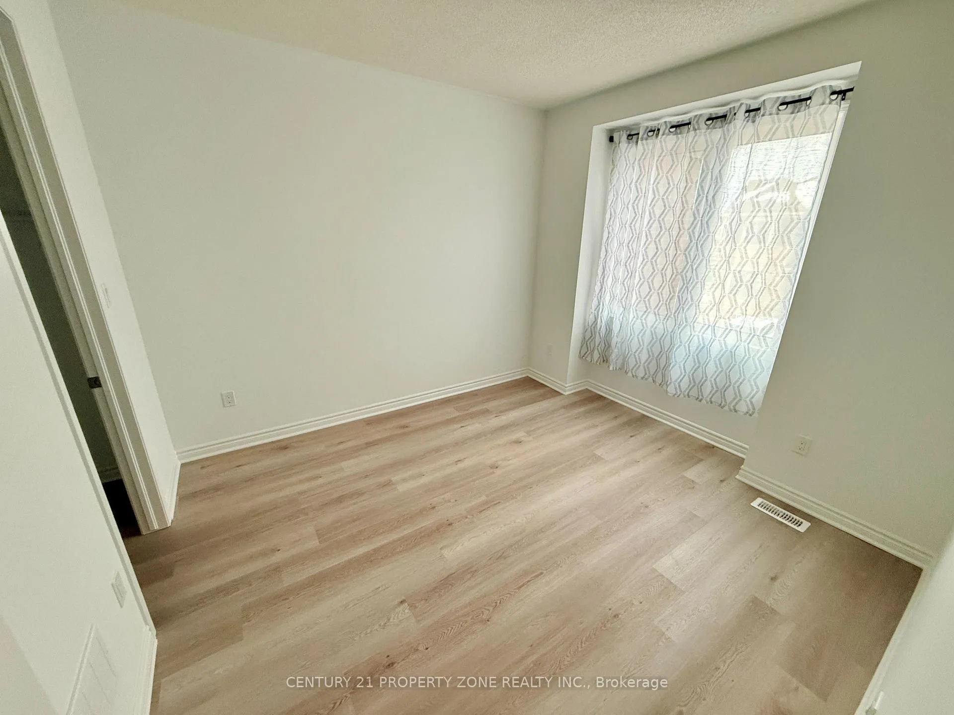 Photo 22 of 1340 Hearns Place, Milton, Bowes — HOMEH