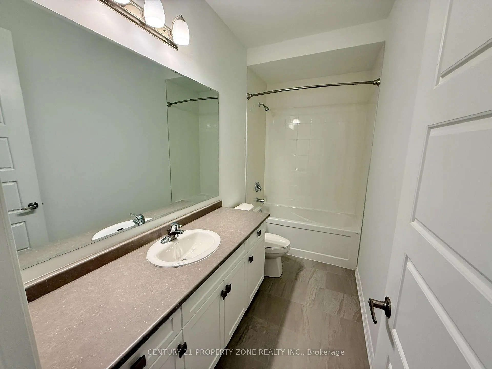 Photo 27 of 1340 Hearns Place, Milton, Bowes — HOMEH
