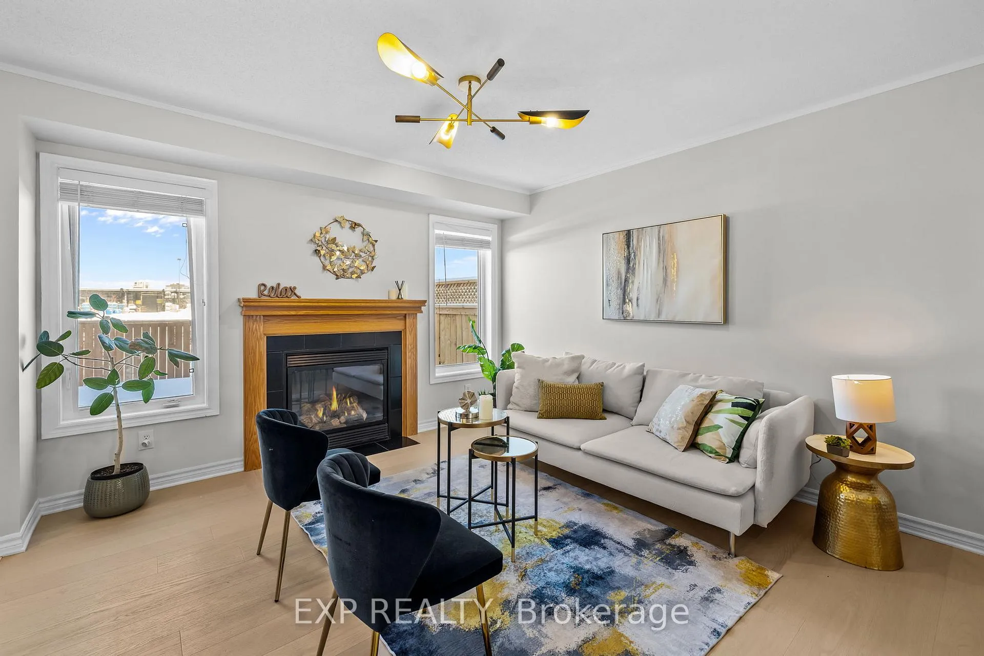 Photo 2 of 1619 Haydon Circle, Ottawa, Barrhaven - Heritage Park — HOMEH