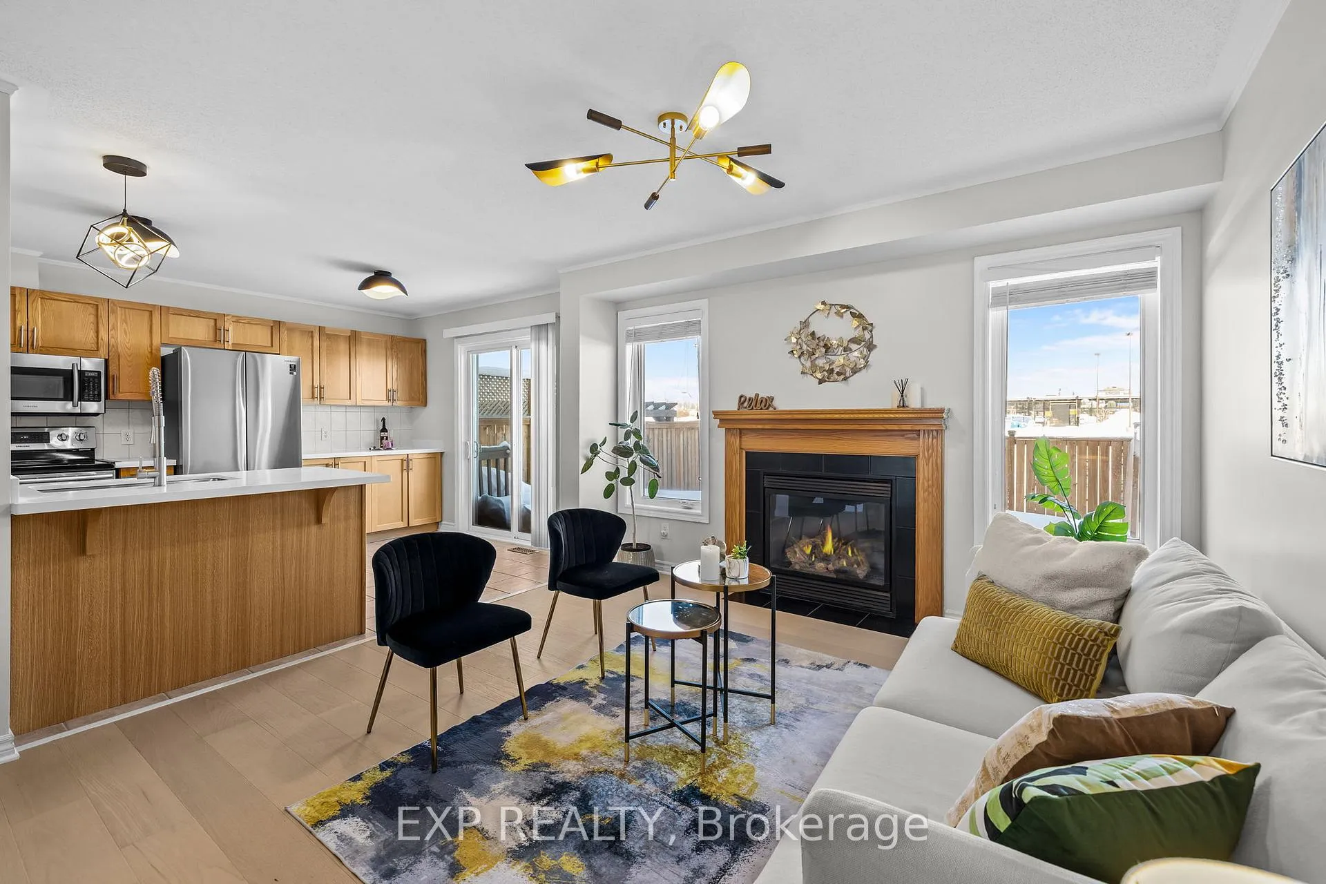 Photo 4 of 1619 Haydon Circle, Ottawa, Barrhaven - Heritage Park — HOMEH