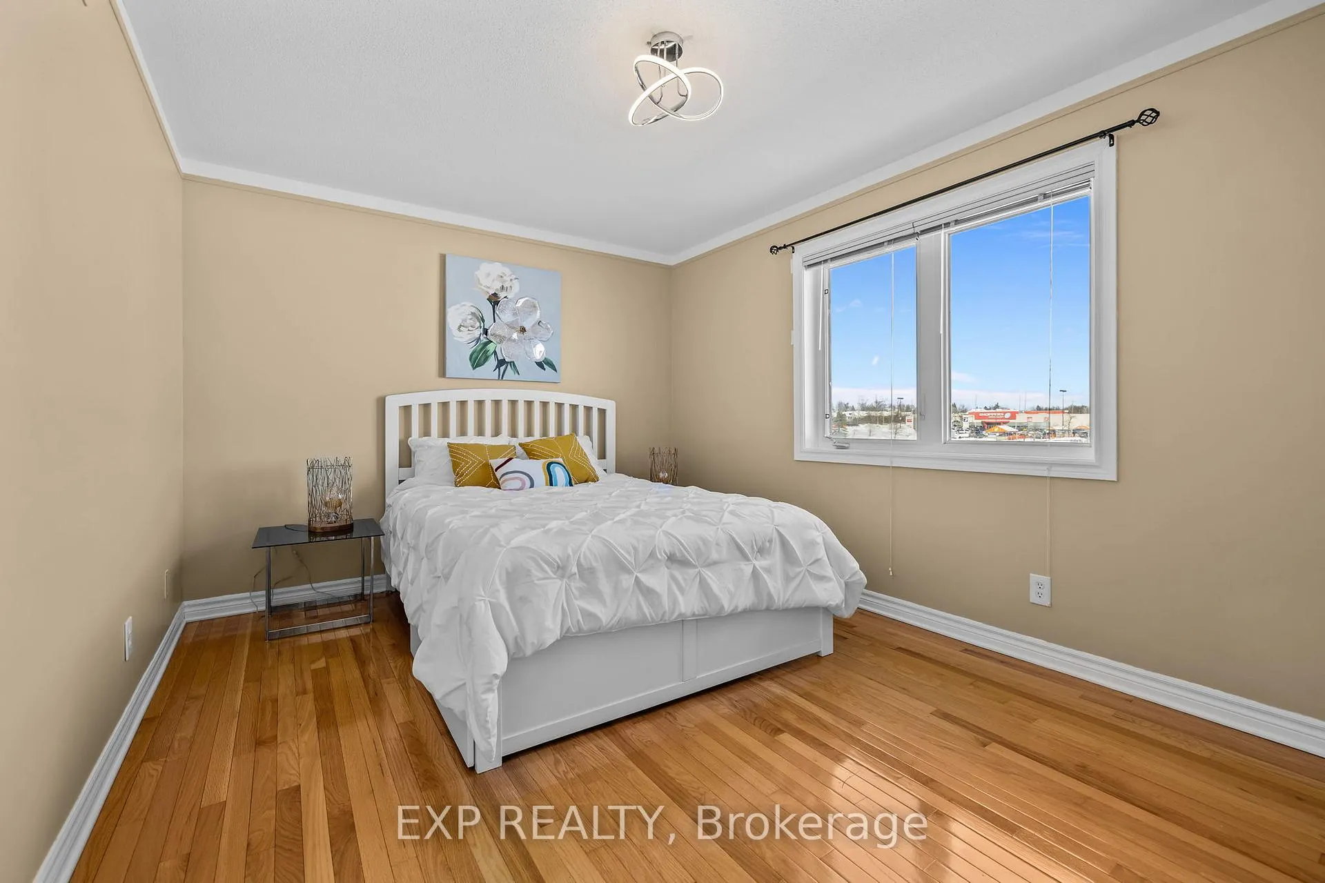 Photo 12 of 1619 Haydon Circle, Ottawa, Barrhaven - Heritage Park — HOMEH