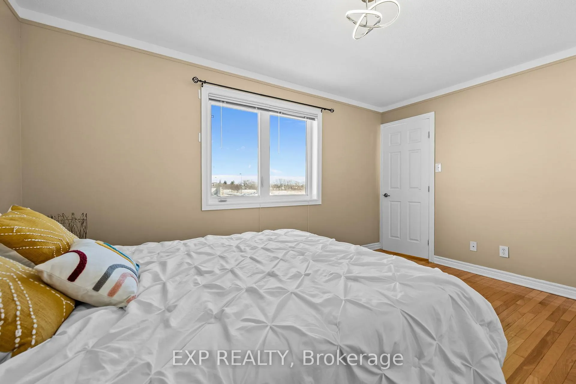 Photo 13 of 1619 Haydon Circle, Ottawa, Barrhaven - Heritage Park — HOMEH