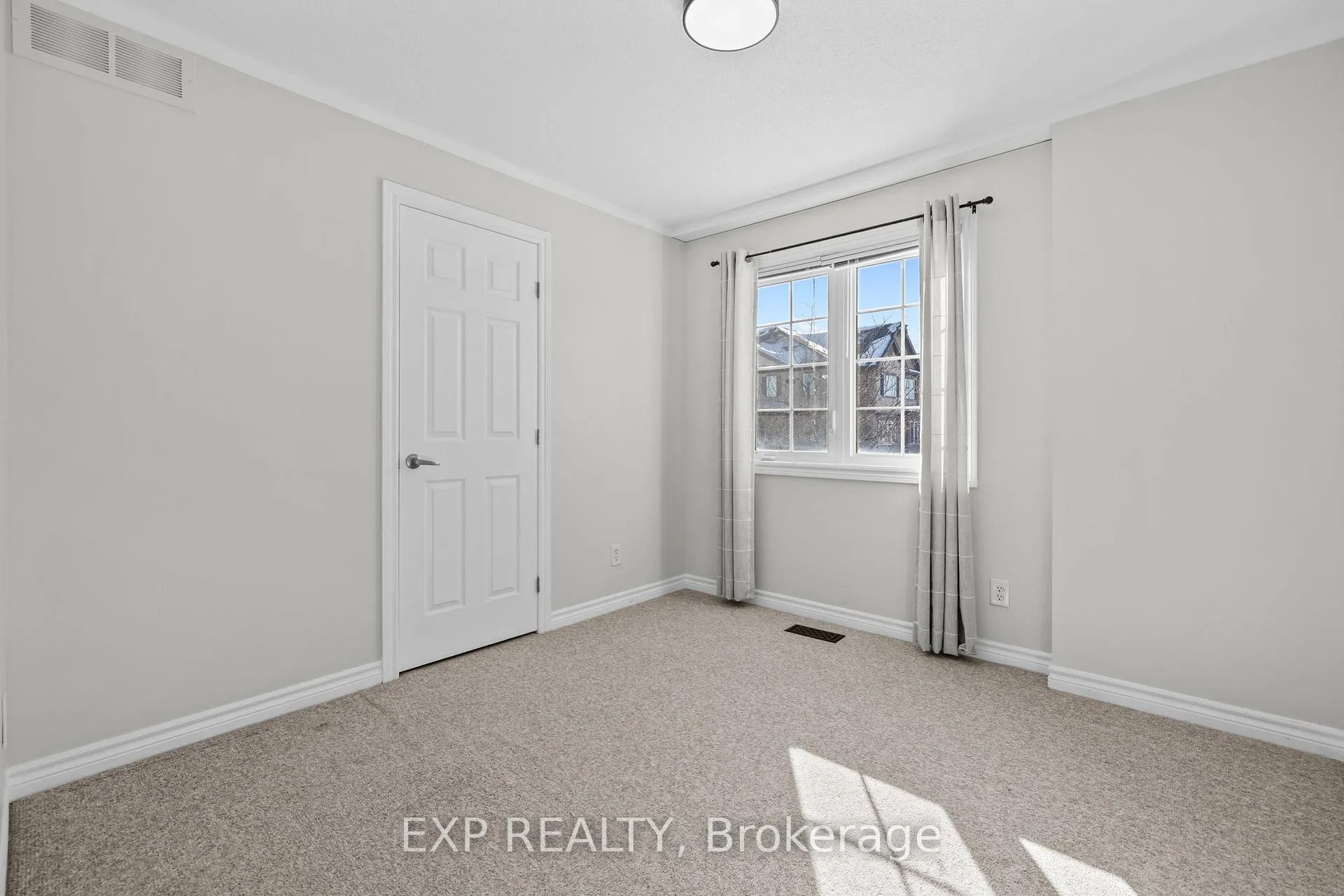 Photo 19 of 1619 Haydon Circle, Ottawa, Barrhaven - Heritage Park — HOMEH