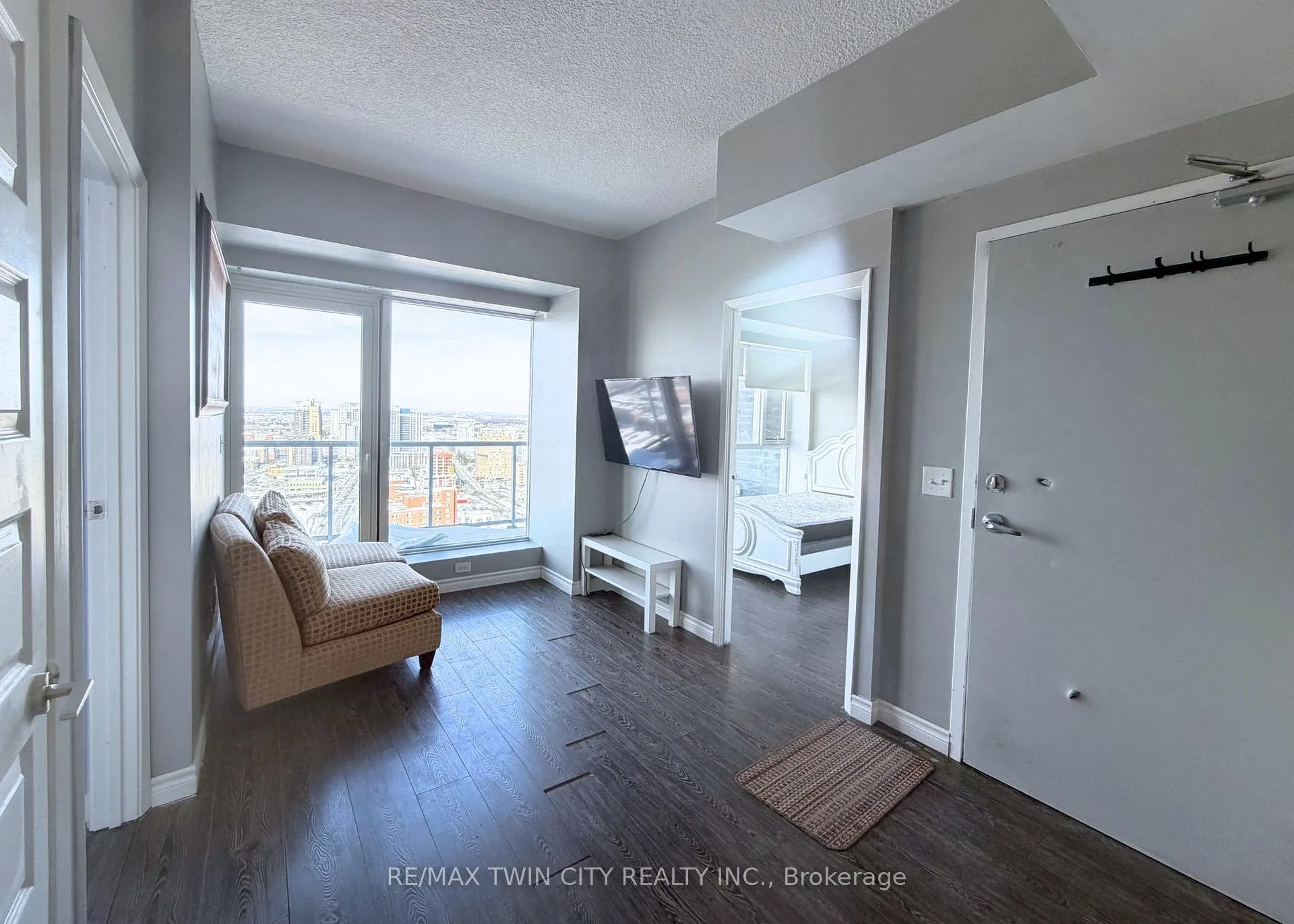 Photo 4 of Unit 8-2604, 158 King Street, Waterloo, Beechwood/University — HOMEH