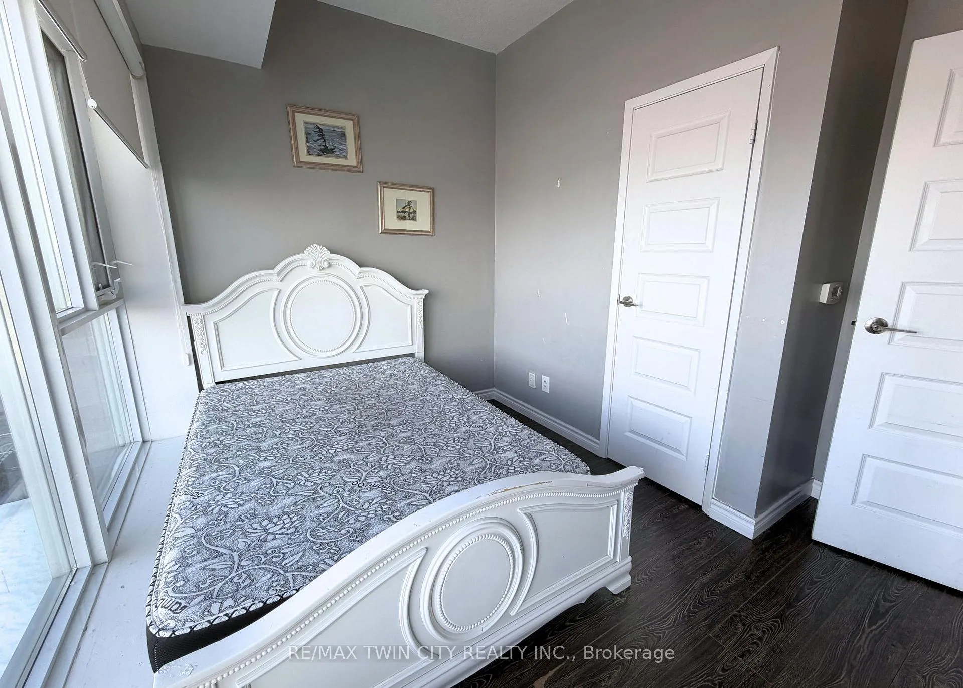 Photo 6 of Unit 8-2604, 158 King Street, Waterloo, Beechwood/University — HOMEH