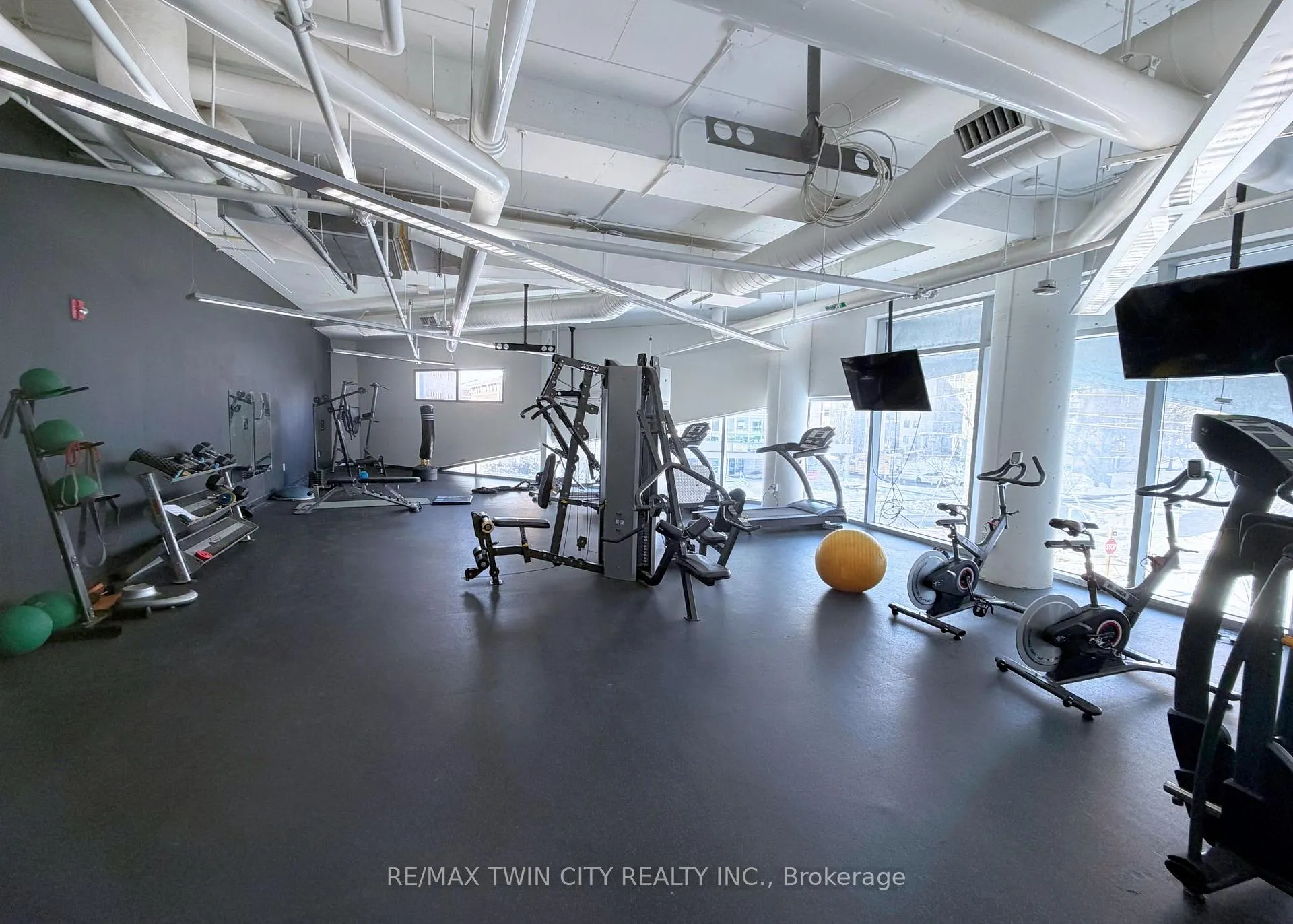 Photo 16 of Unit 8-2604, 158 King Street, Waterloo, Beechwood/University — HOMEH