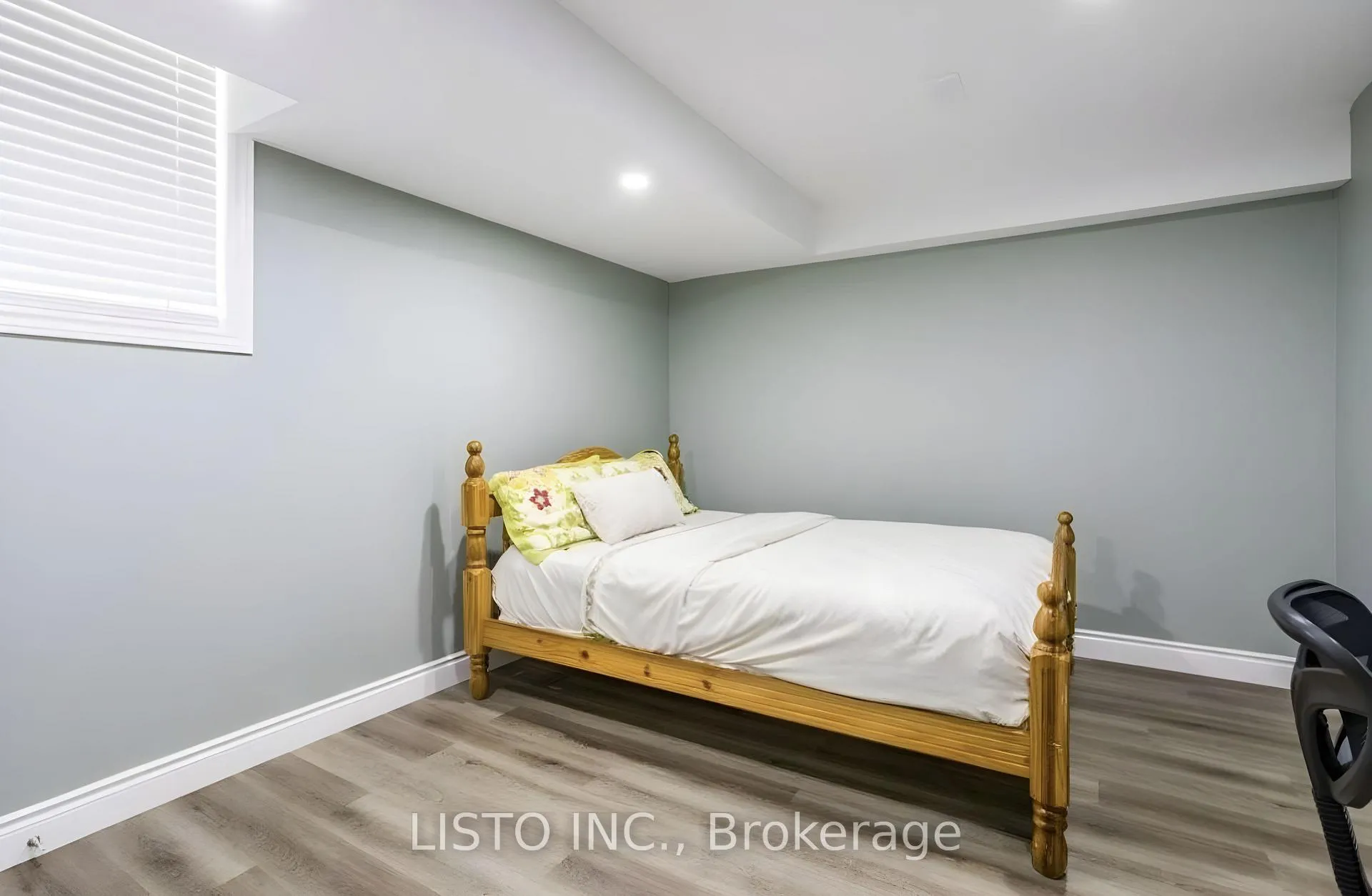 Photo 8 of Unit Bsmt, 56 Highlands Boulevard, Cavan Monaghan, Millbrook Village — HOMEH
