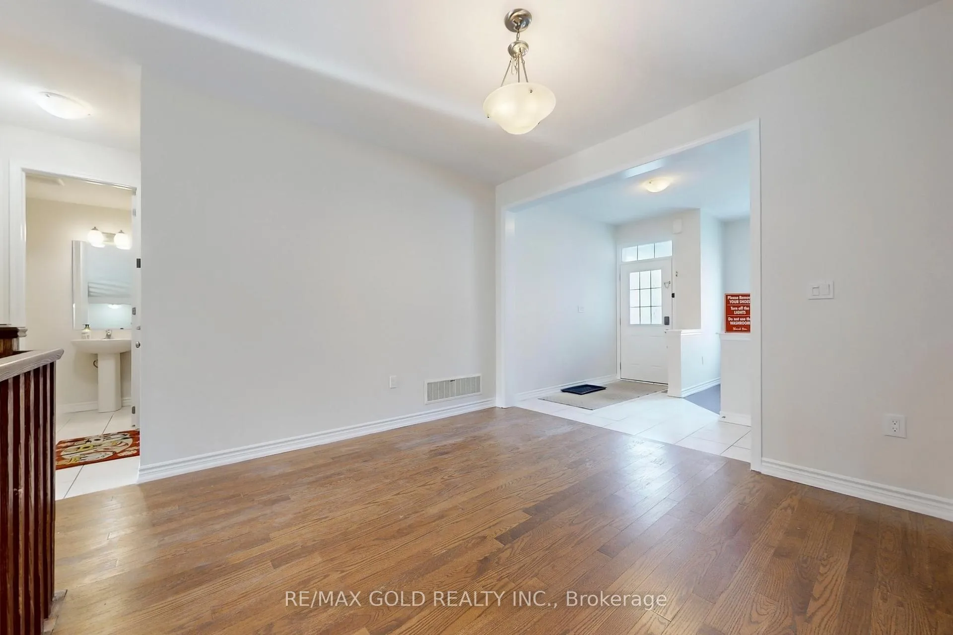 Photo 19 of 174 Lemieux Court, Milton, Ford — HOMEH