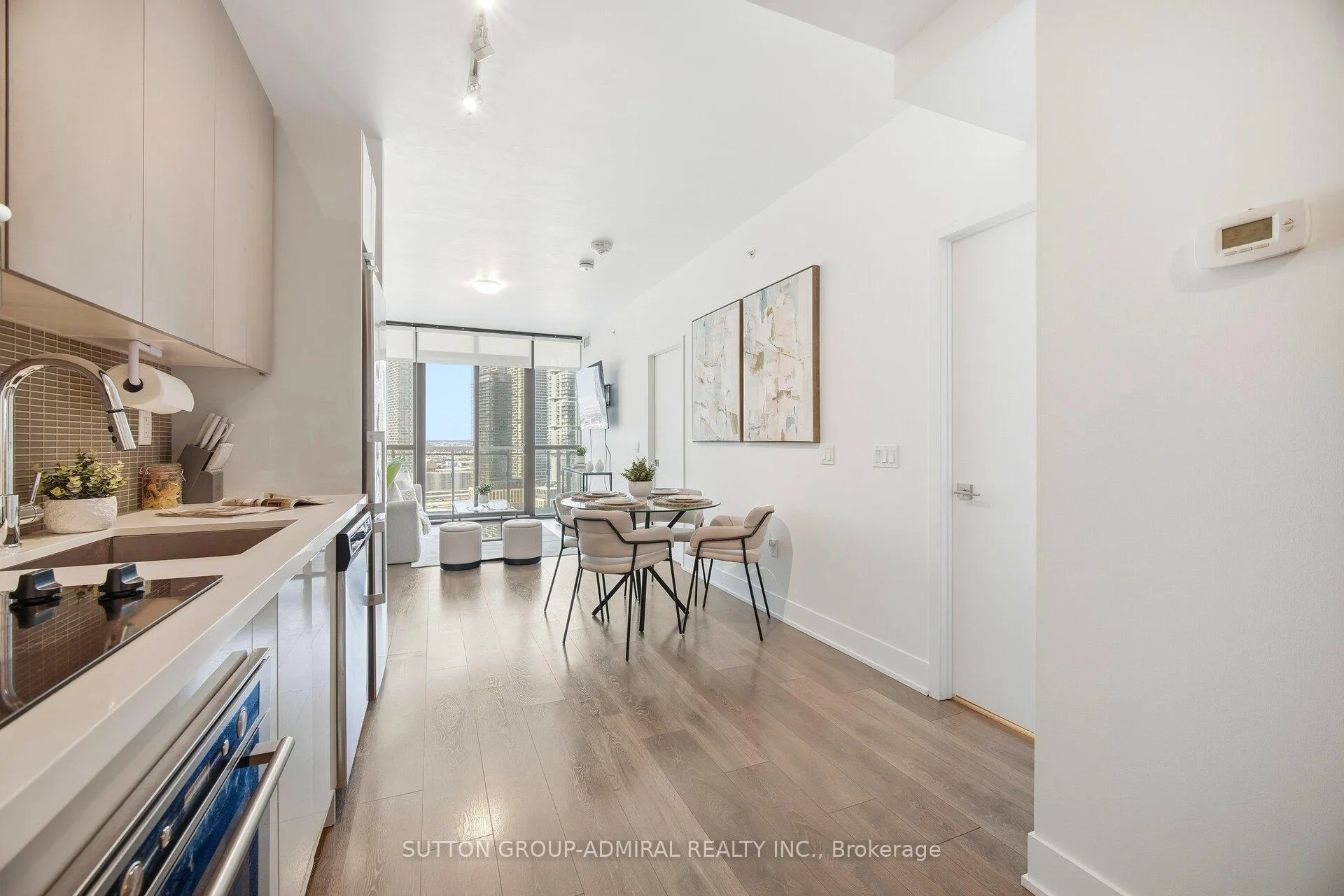 Photo 9 of Unit 1906, 2908 Highway 7, Vaughan, Concord — HOMEH