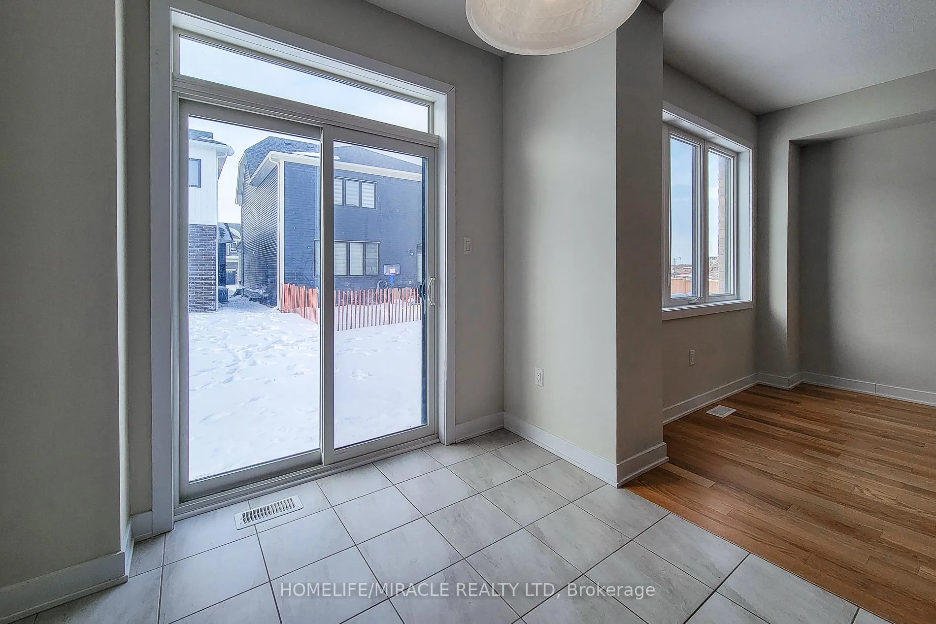 Photo 18 of 167 Keelson Street, Welland, Dain City — HOMEH