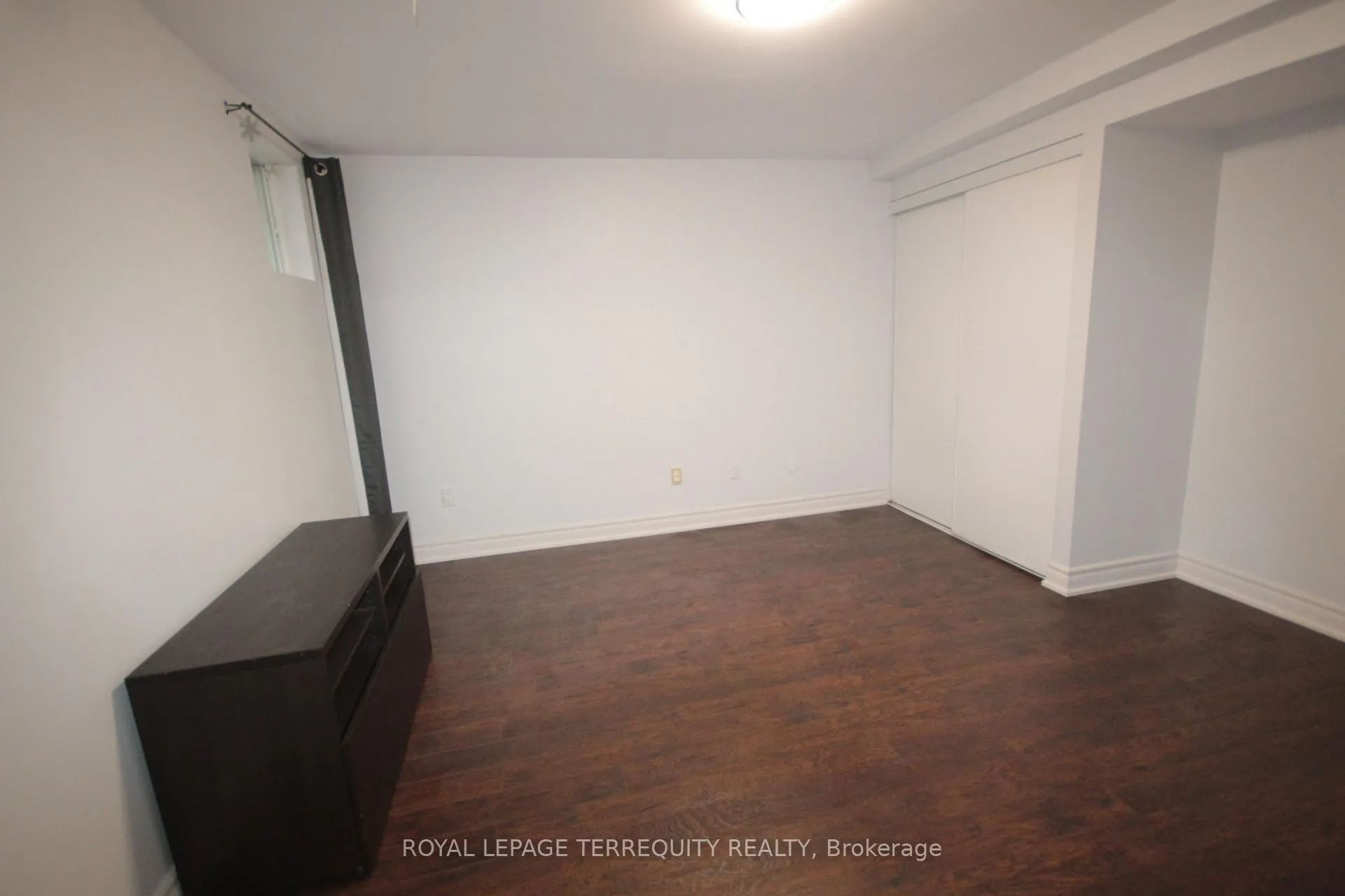 Photo 12 of Unit BASEMENT, 39 Joycedale Street, Markham, Middlefield — HOMEH