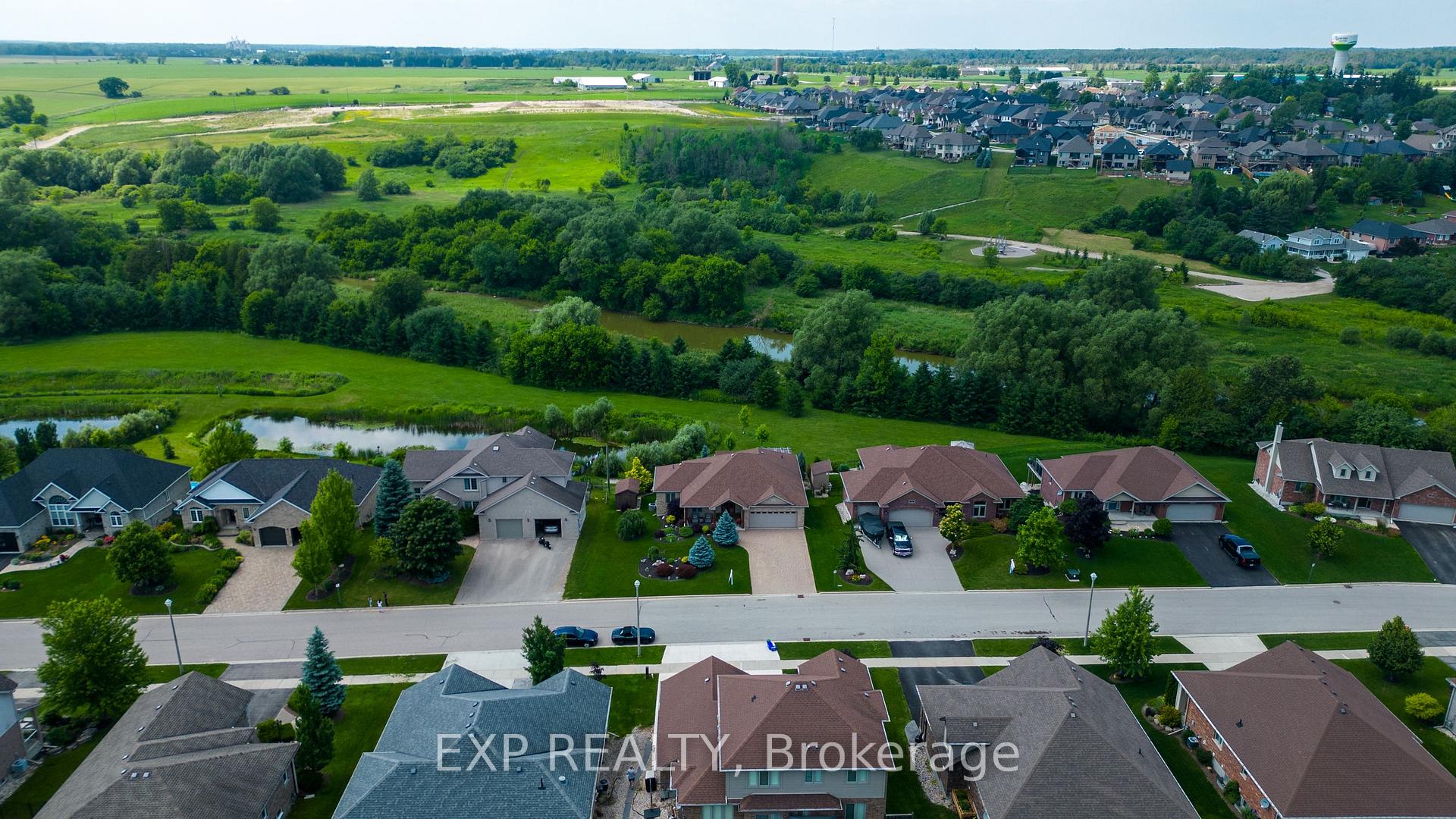 Photo 41 of 165 River Run Road, Mapleton, Rural Mapleton — HOMEH