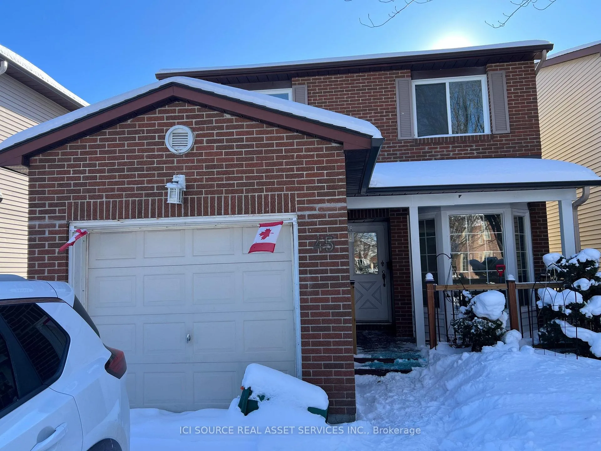 Photo 1 of 45 Huntsman Crescent, Ottawa, Kanata - Bridlewood — HOMEH