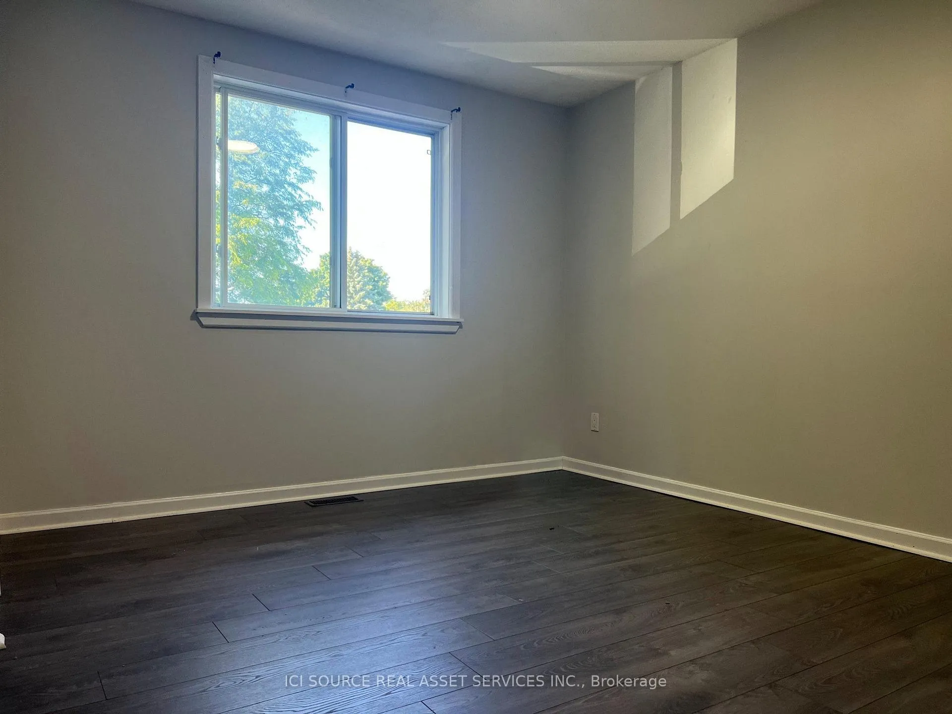 Photo 14 of 45 Huntsman Crescent, Ottawa, Kanata - Bridlewood — HOMEH