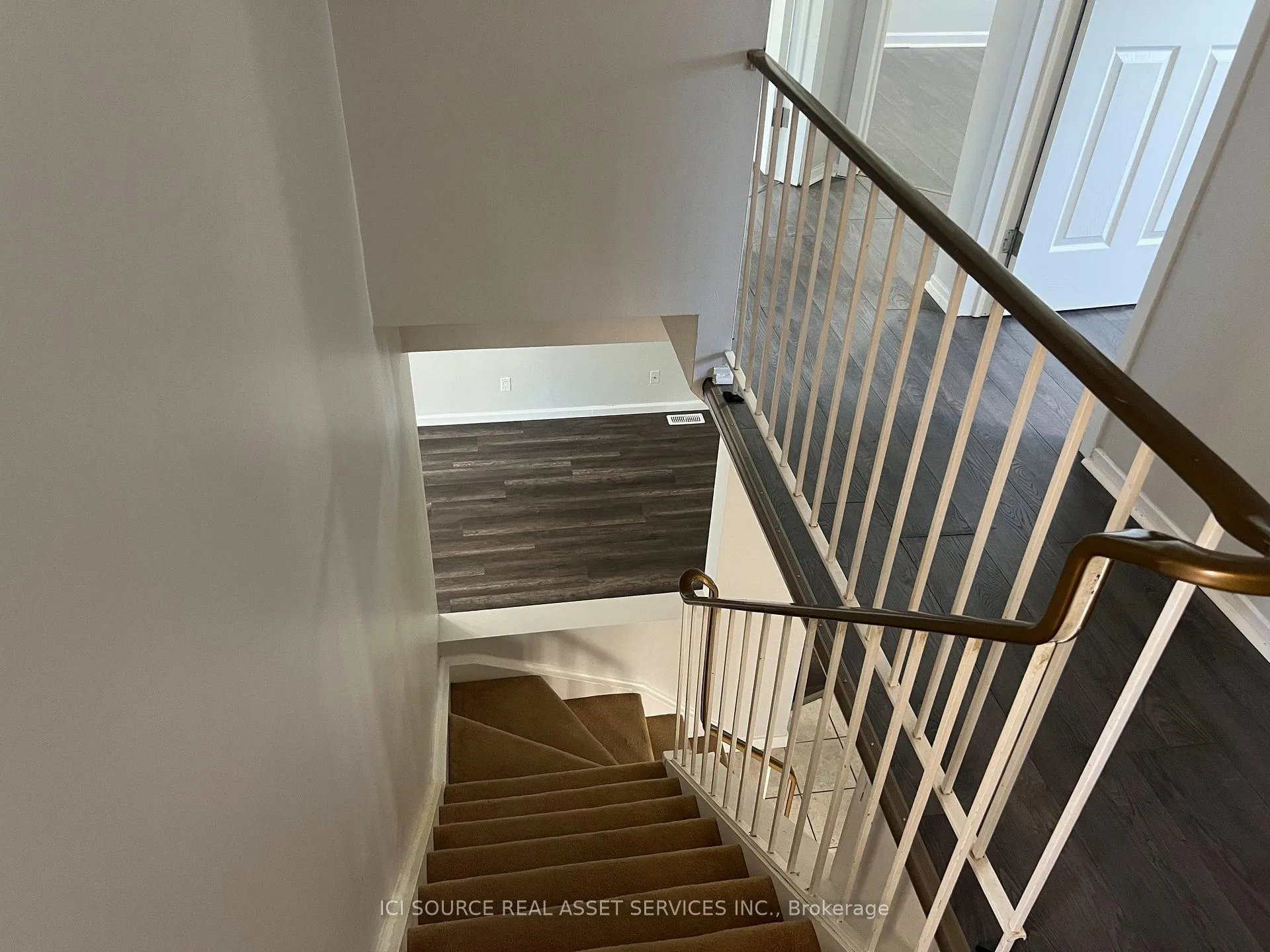 Photo 18 of 45 Huntsman Crescent, Ottawa, Kanata - Bridlewood — HOMEH
