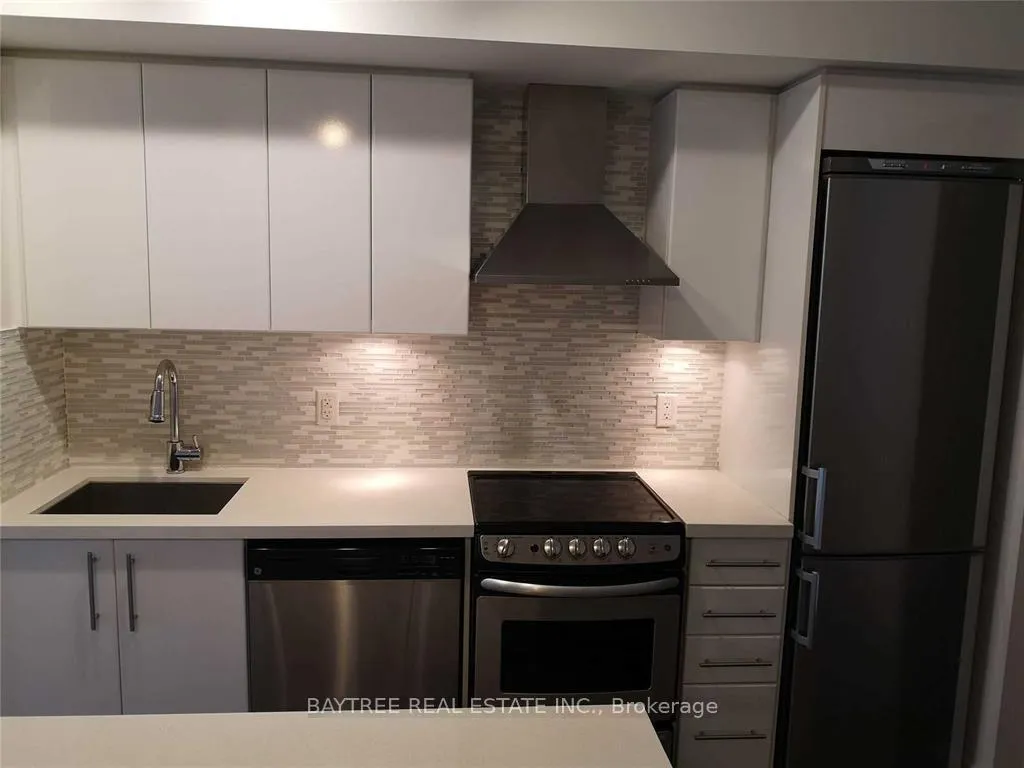 Photo 2 of Unit 1205, 58 Orchard View Boulevard, Toronto, Yonge-Eglinton — HOMEH