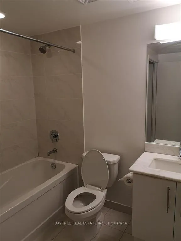 Photo 10 of Unit 1205, 58 Orchard View Boulevard, Toronto, Yonge-Eglinton — HOMEH