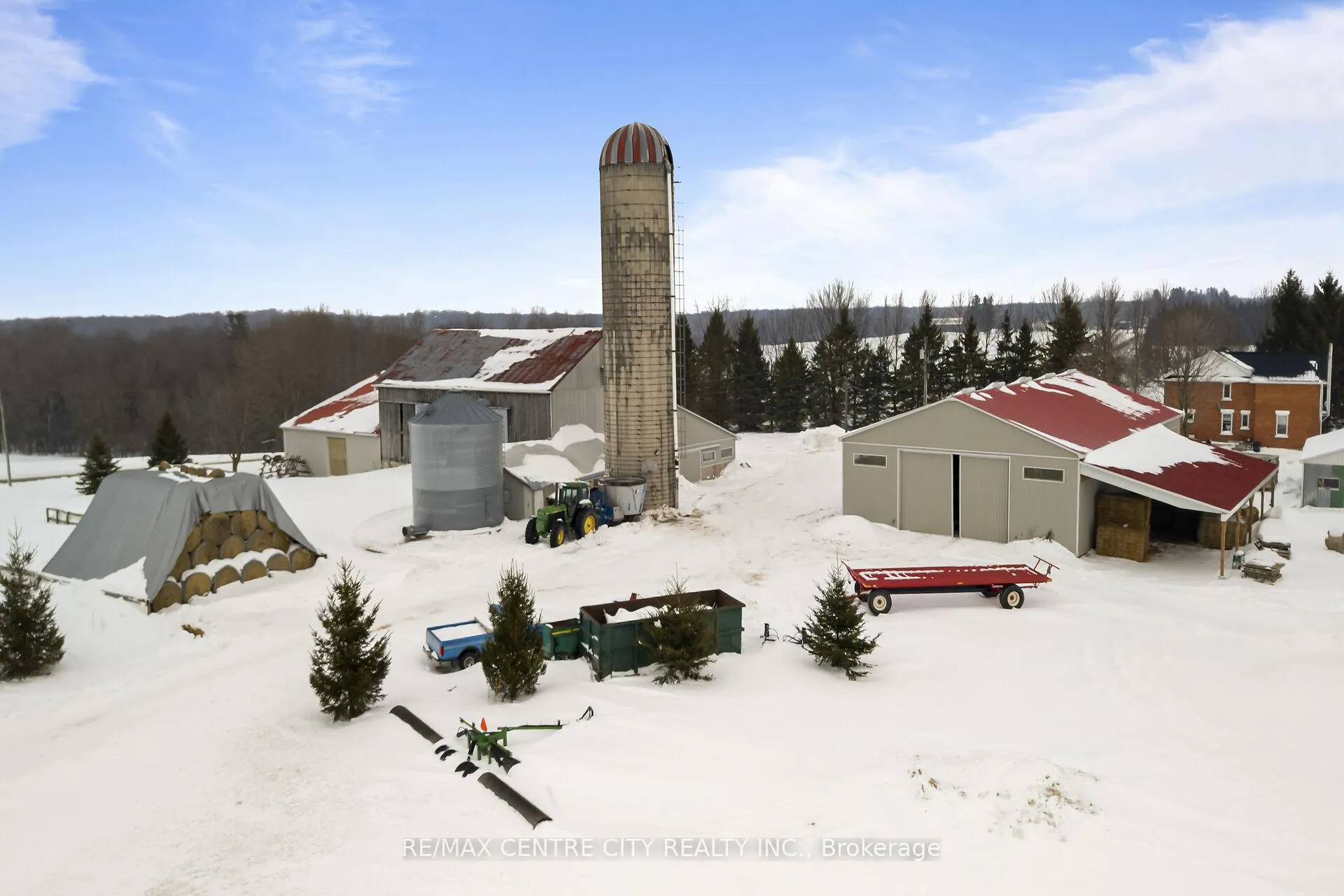 Photo 6 of 5205 13th Line, Minto — HOMEH