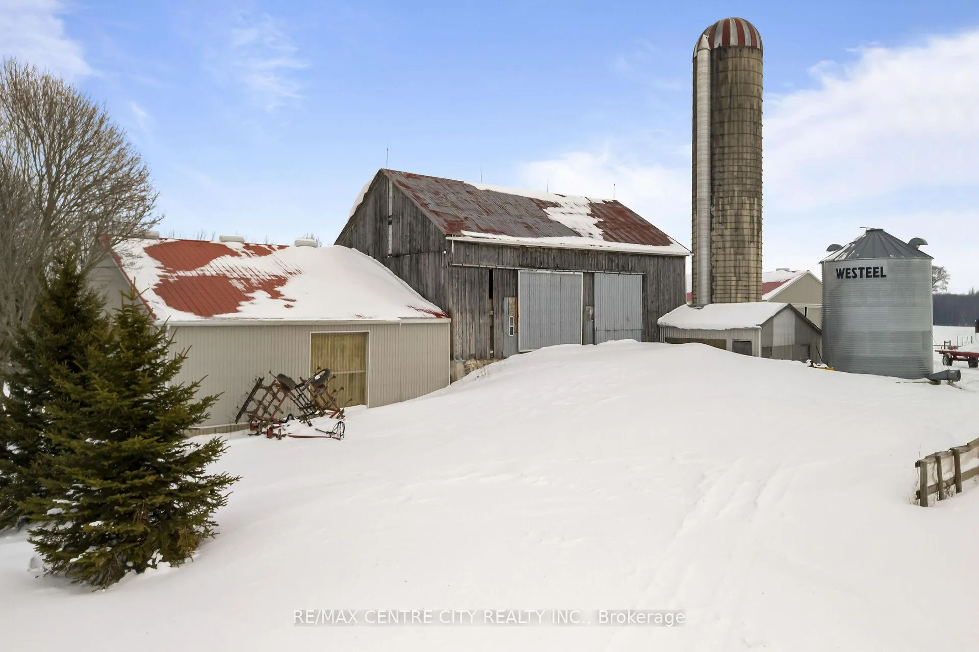 Photo 7 of 5205 13th Line, Minto — HOMEH