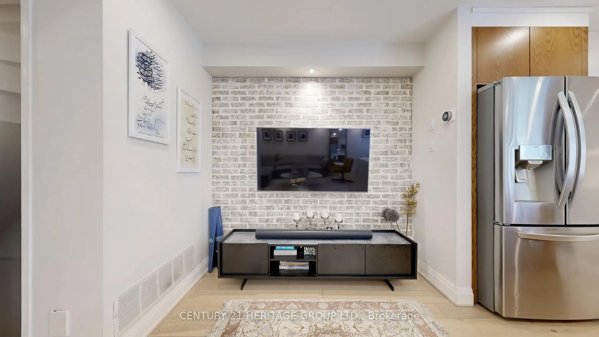 Photo 9 of 35 Kelso Crescent, Vaughan, Maple — HOMEH