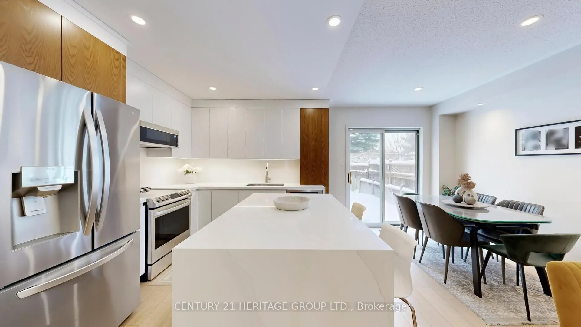 Photo 12 of 35 Kelso Crescent, Vaughan, Maple — HOMEH