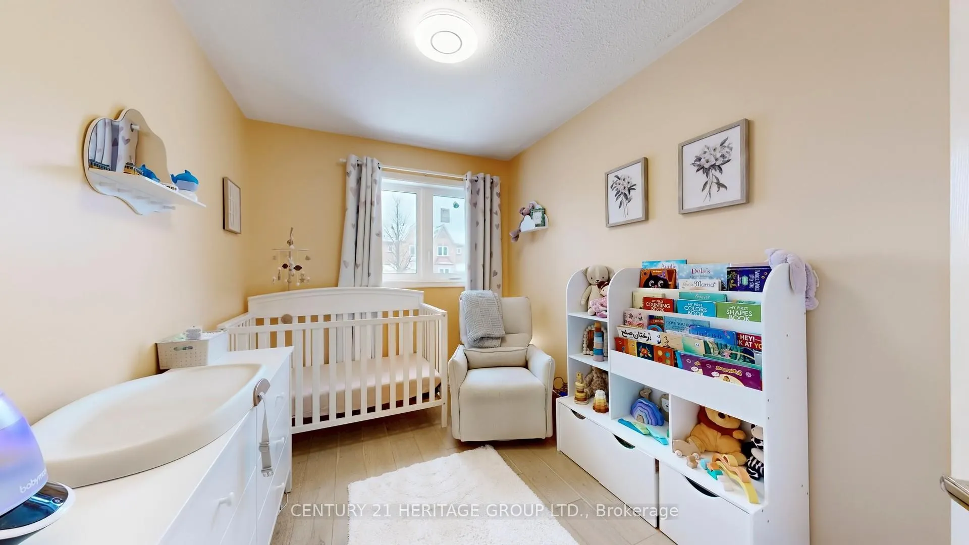 Photo 25 of 35 Kelso Crescent, Vaughan, Maple — HOMEH