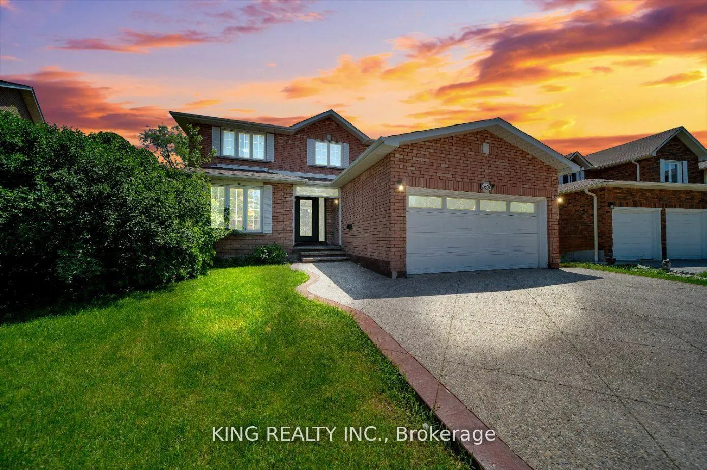 Front of 2606 Ambercroft Trail