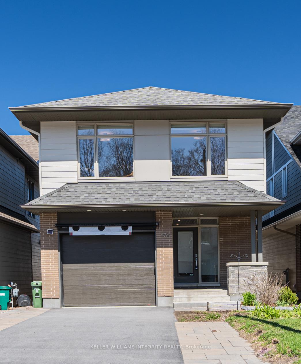 Front of 176 Avro Circle