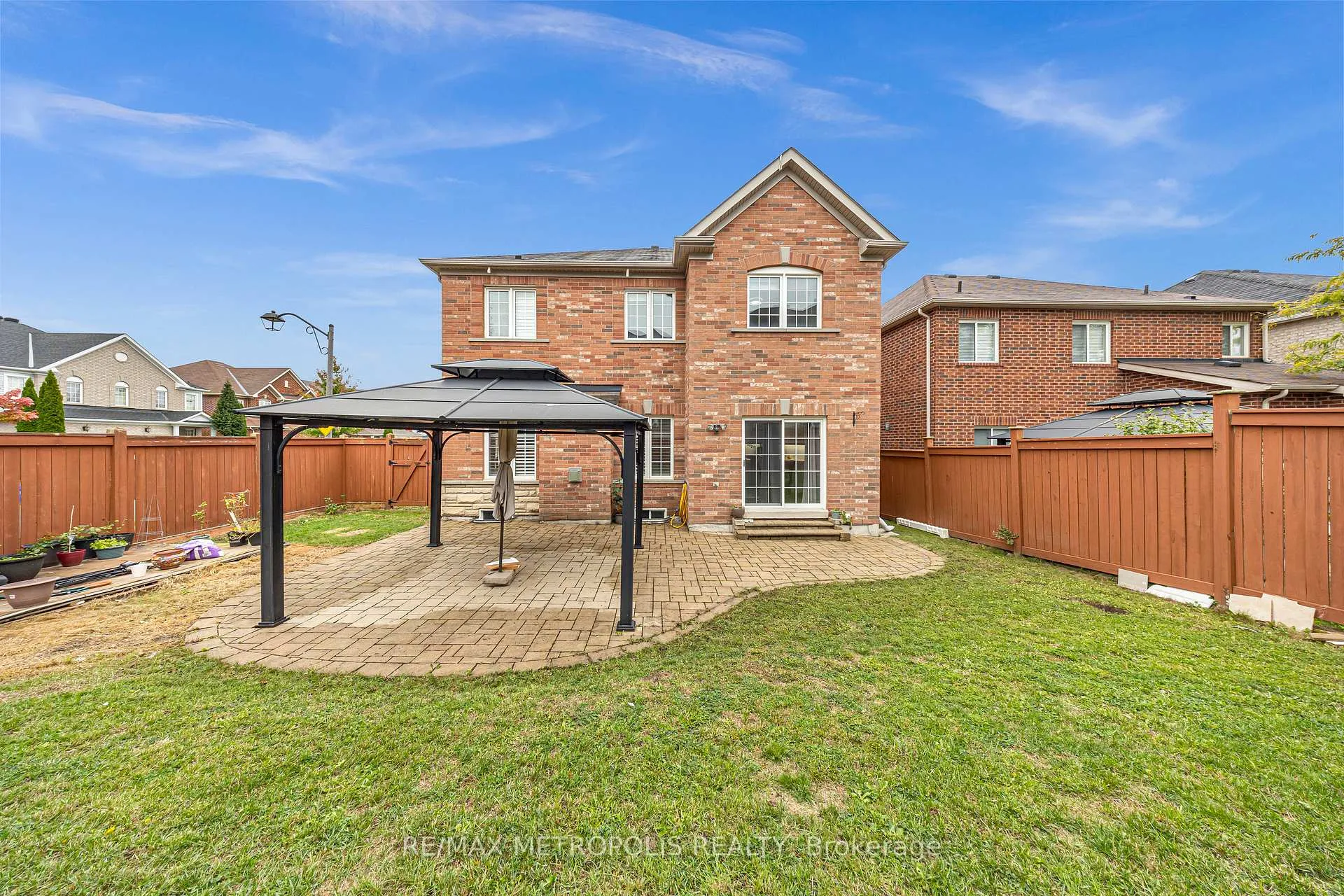 Photo 4 of 1665 Pennel Drive, Oshawa, Taunton — HOMEH