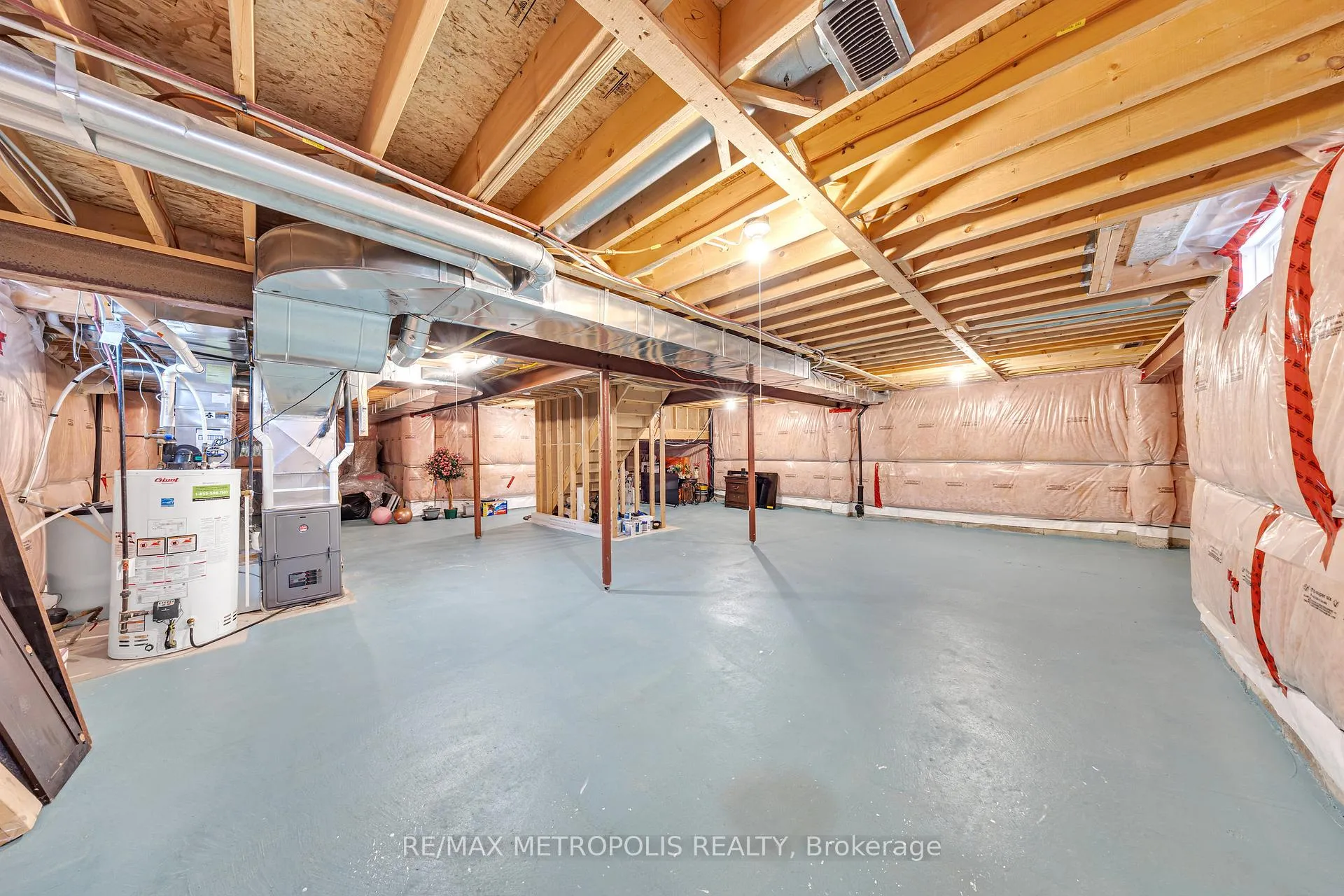 Photo 29 of 1665 Pennel Drive, Oshawa, Taunton — HOMEH