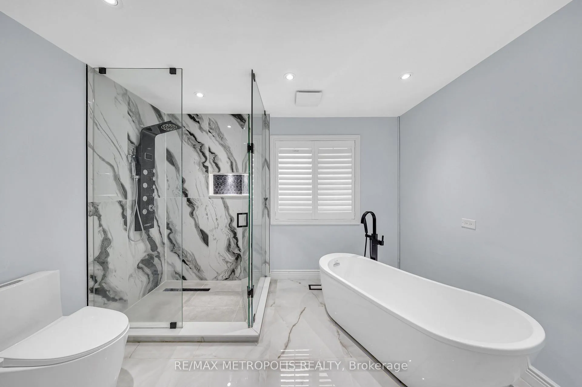 Photo 36 of 1665 Pennel Drive, Oshawa, Taunton — HOMEH