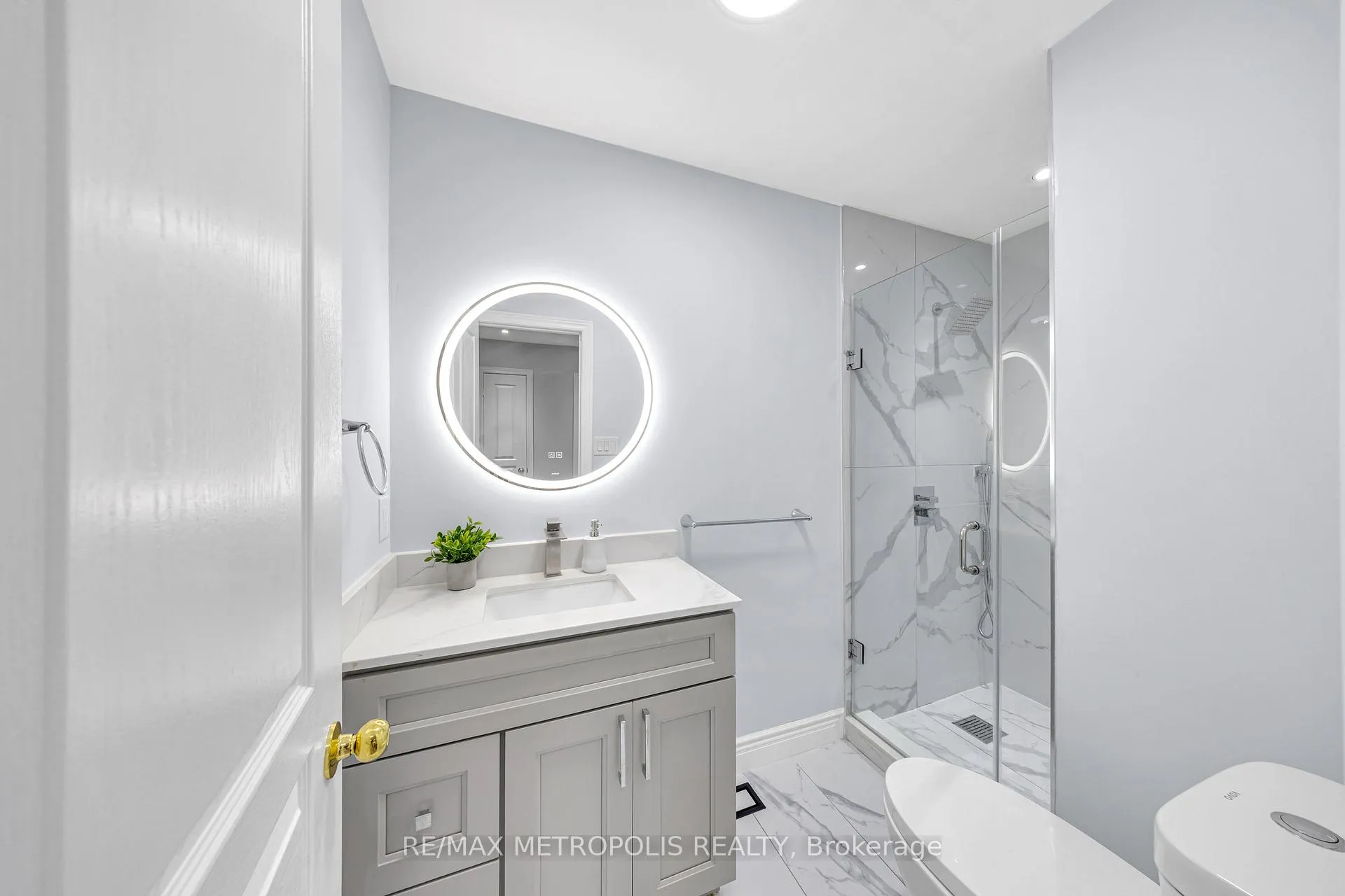 Photo 44 of 1665 Pennel Drive, Oshawa, Taunton — HOMEH