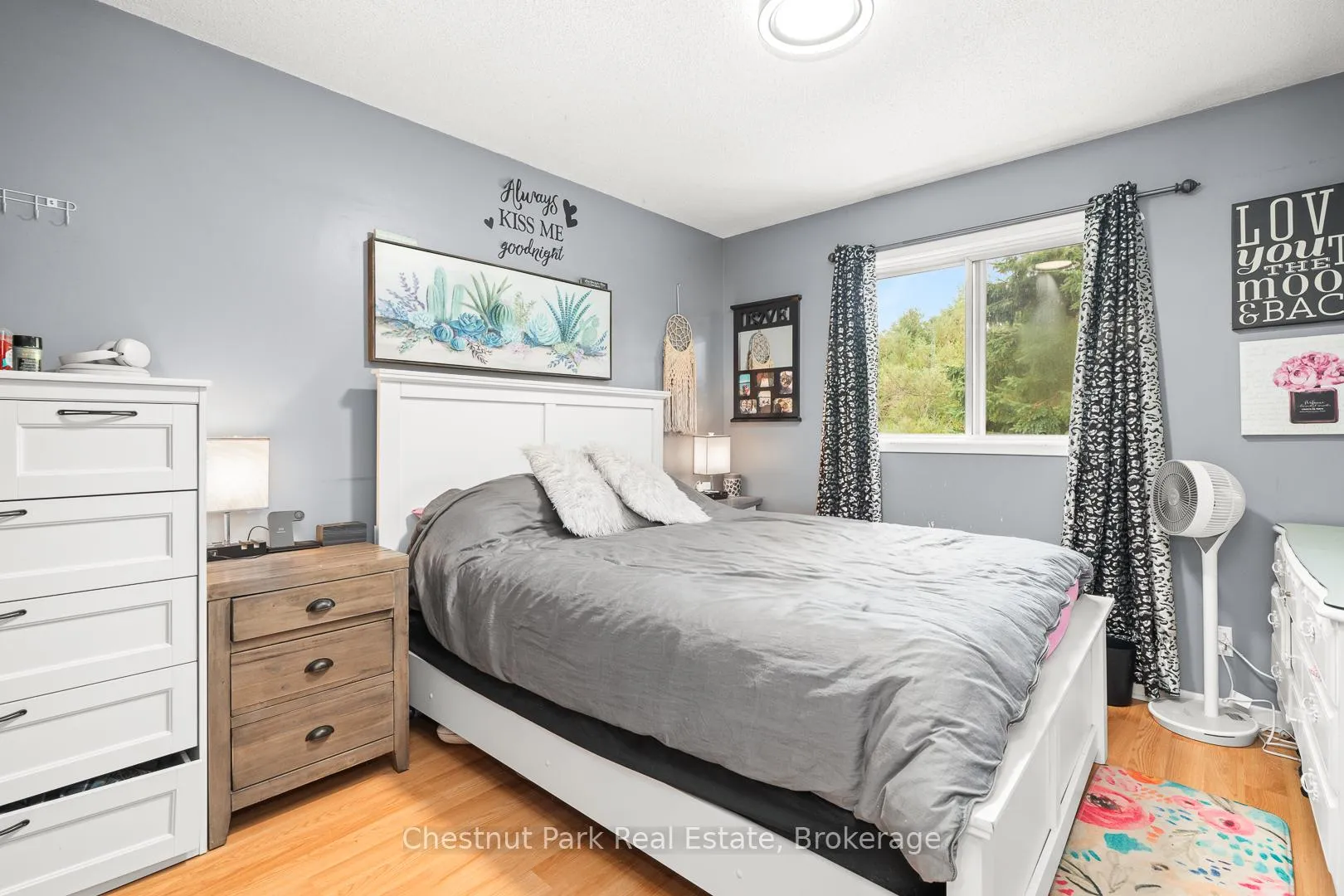Photo 21 of 70 Milton Street, Bracebridge, Macaulay — HOMEH