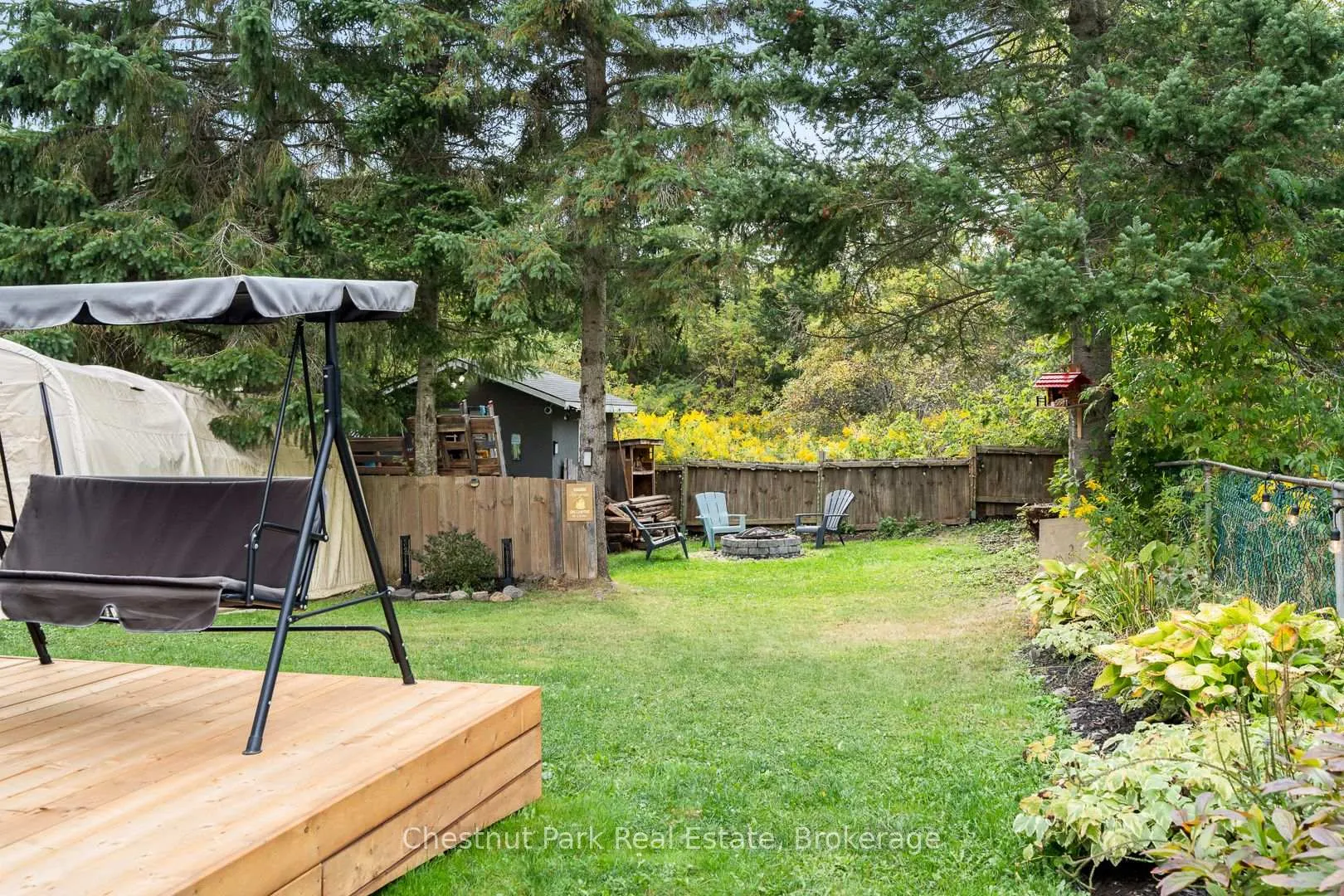 Photo 37 of 70 Milton Street, Bracebridge, Macaulay — HOMEH