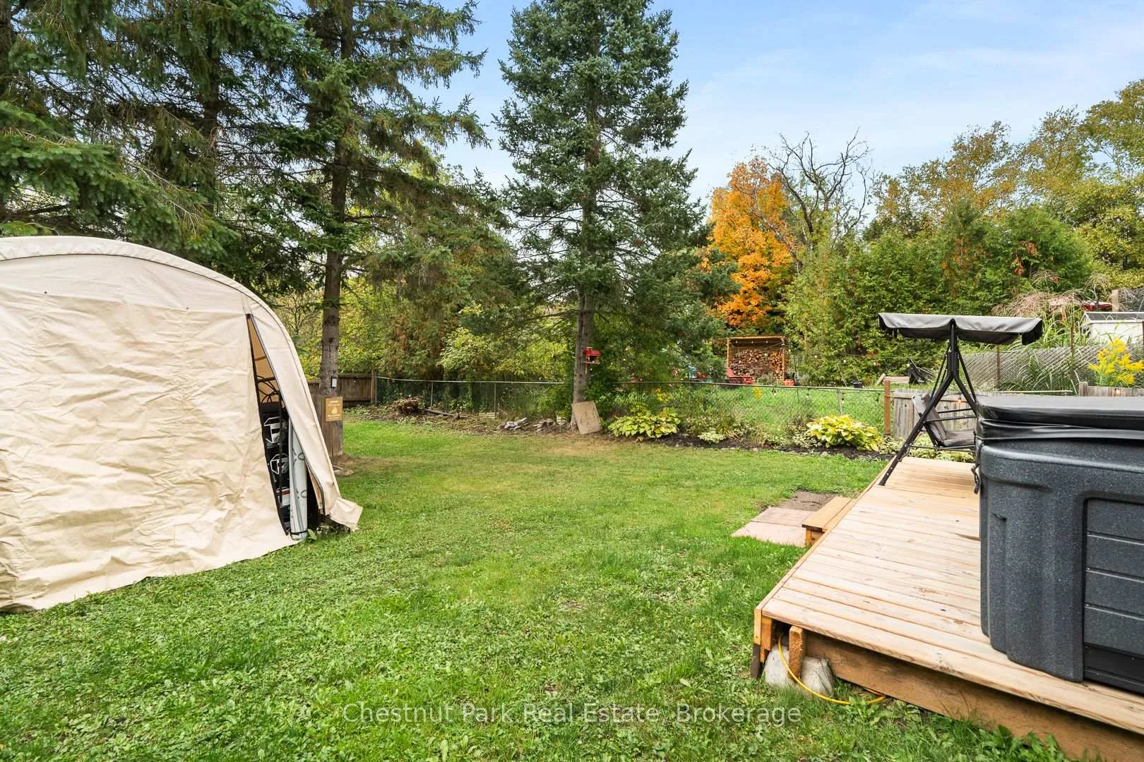 Photo 46 of 70 Milton Street, Bracebridge, Macaulay — HOMEH