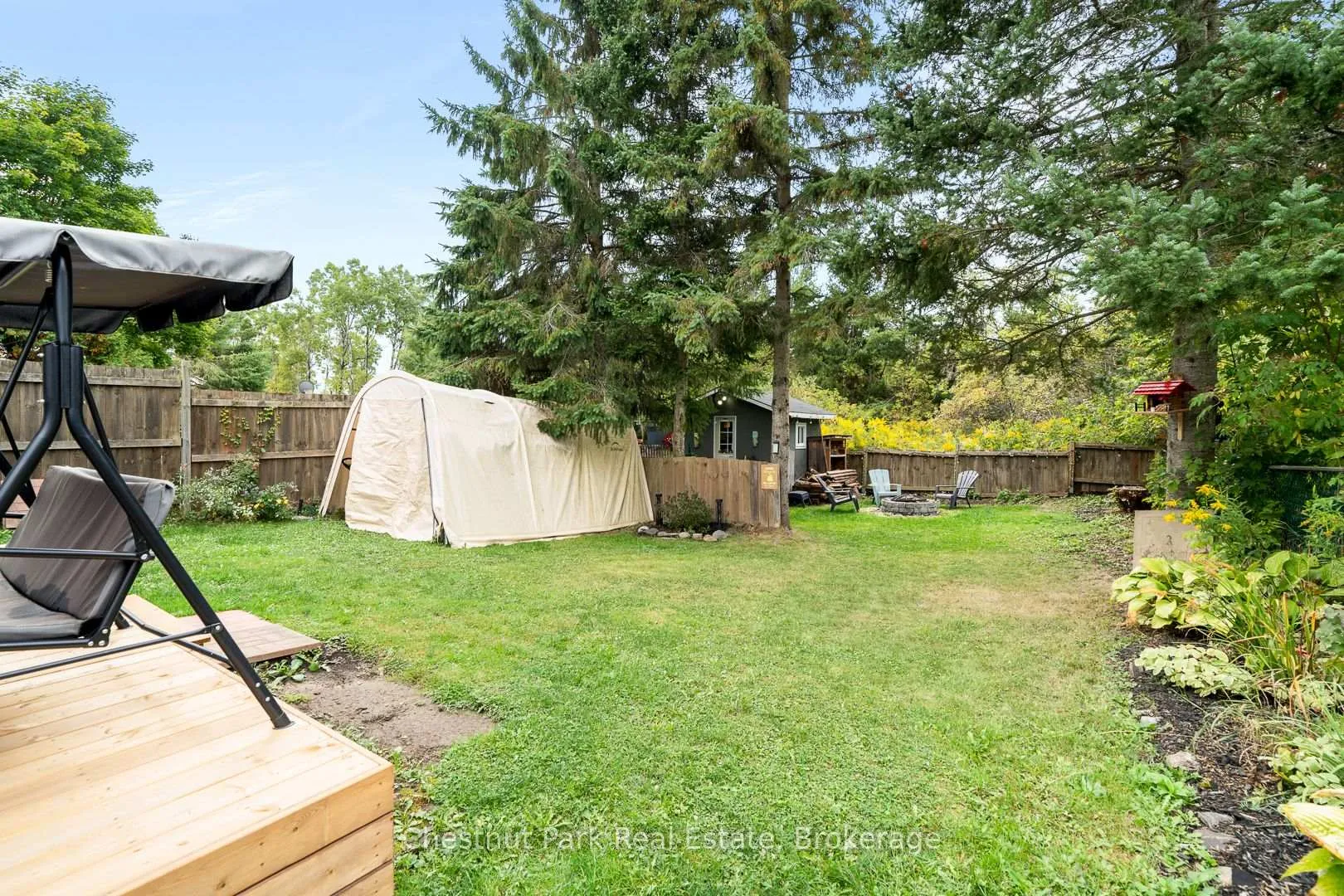 Photo 47 of 70 Milton Street, Bracebridge, Macaulay — HOMEH