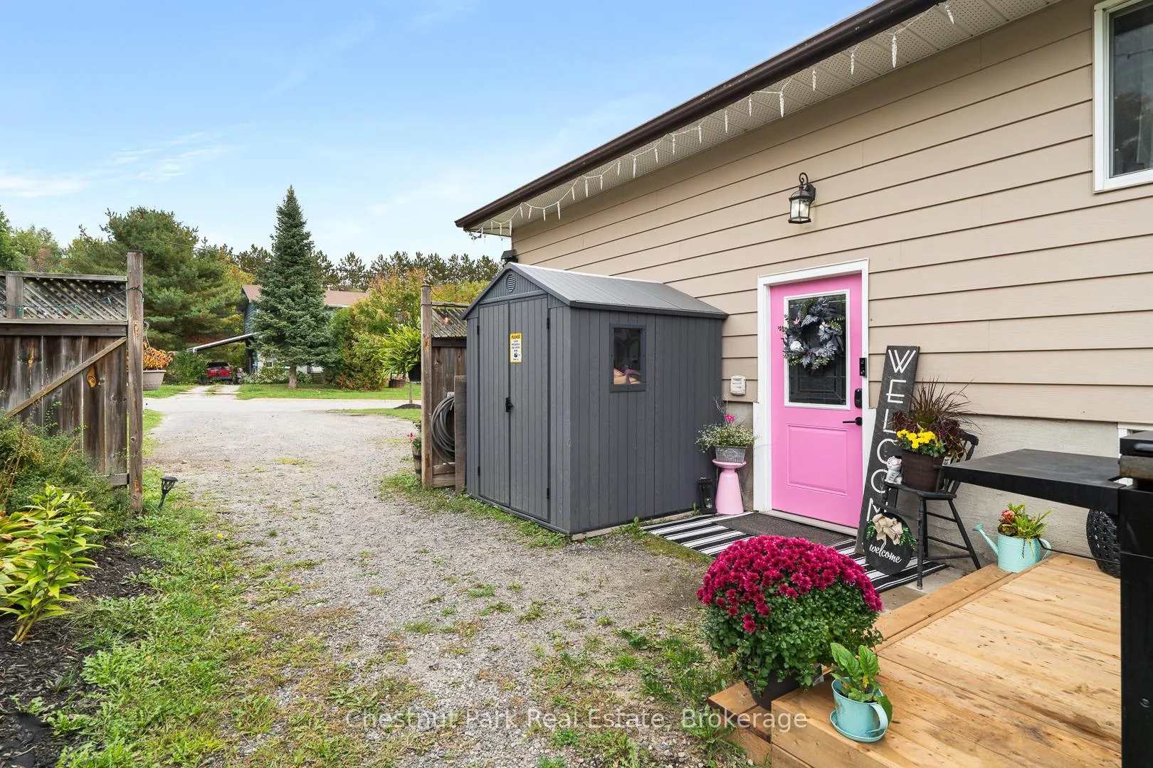 Photo 48 of 70 Milton Street, Bracebridge, Macaulay — HOMEH