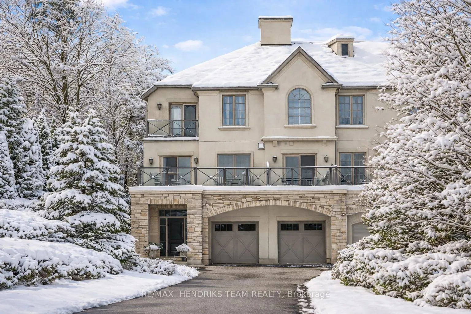 Photo 2 of Unit 20, 19 Lake Street, Grimsby, Grimsby Beach — HOMEH