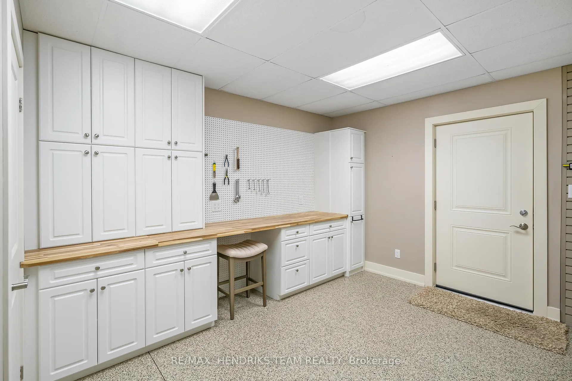 Photo 6 of Unit 20, 19 Lake Street, Grimsby, Grimsby Beach — HOMEH