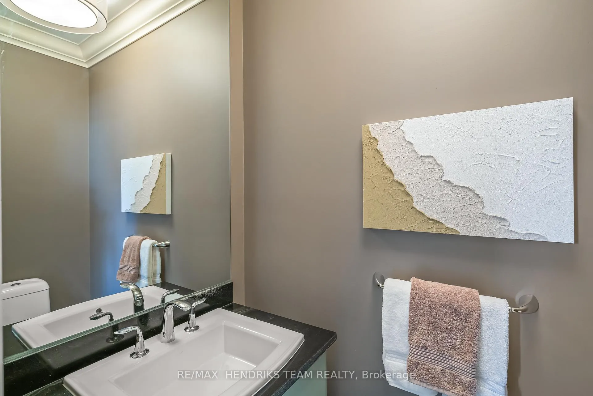Photo 28 of Unit 20, 19 Lake Street, Grimsby, Grimsby Beach — HOMEH