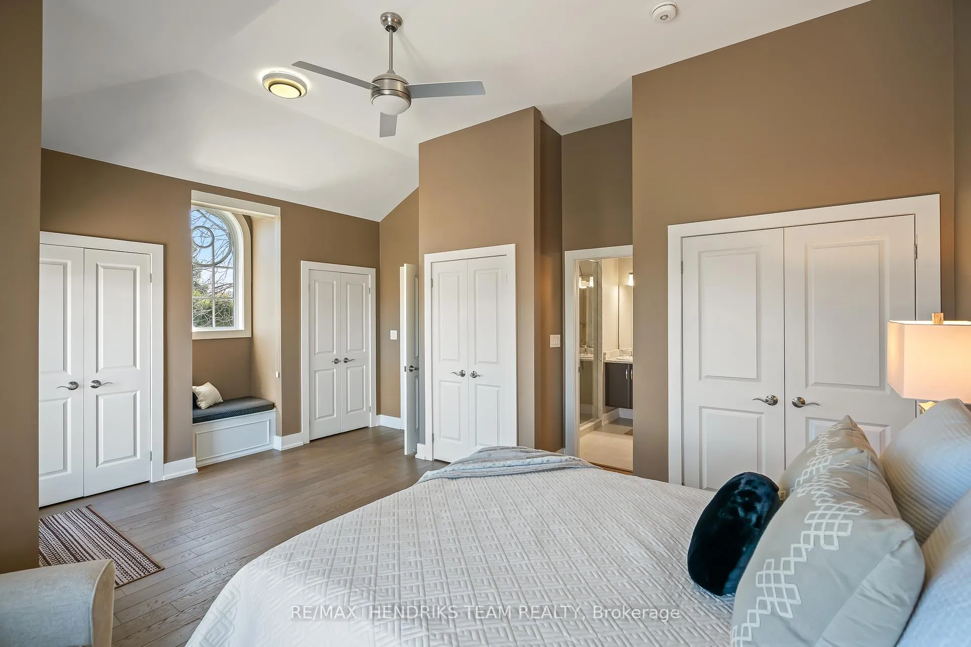 Photo 32 of Unit 20, 19 Lake Street, Grimsby, Grimsby Beach — HOMEH